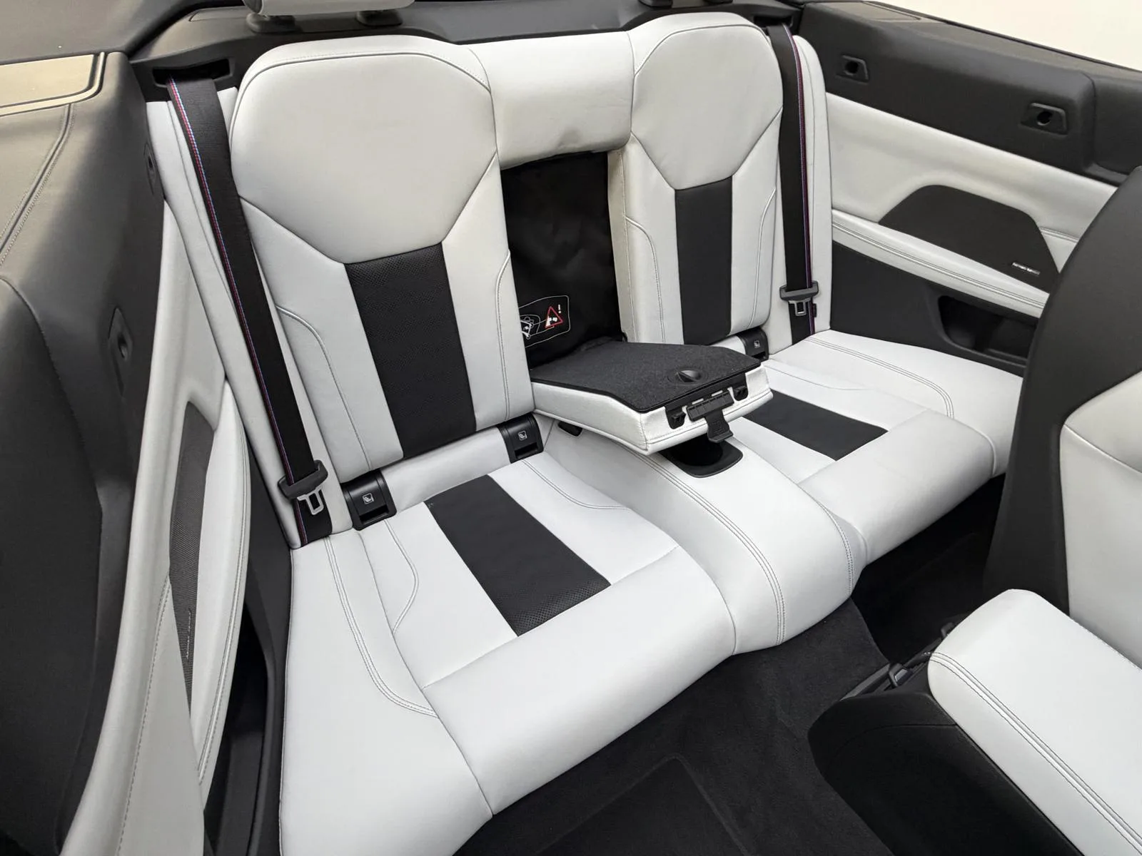 2026 BMW M4 Competition Convertible M xDrive, 27/30