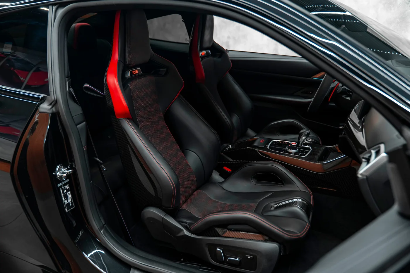 2026 BMW M4 CS angeboten von einem Fachhändler in Bratislava, Slowakei, Foto 19 von 24