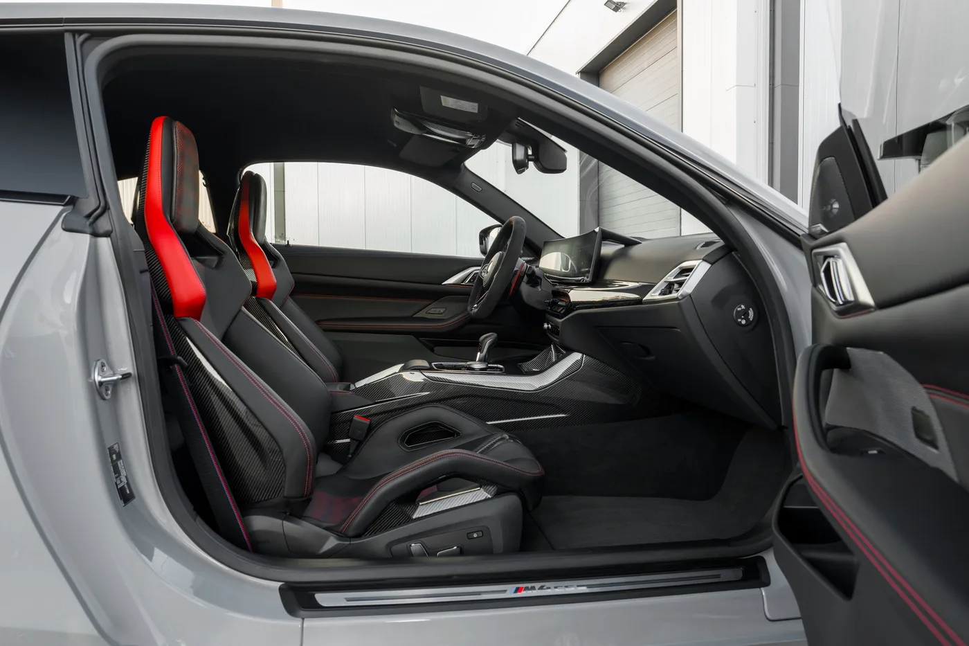 2026 BMW M4 CS angeboten von einem Supersportwagenhändler in Woerden, Niederlande, Foto 20 von 25