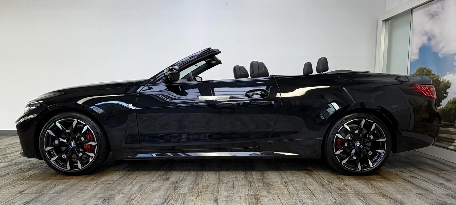 2026 BMW M440i xDrive Cabrio, 3/30
