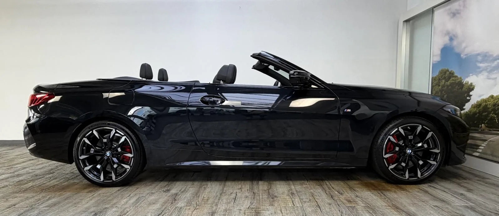 2026 BMW M440i xDrive Cabrio, 4/30
