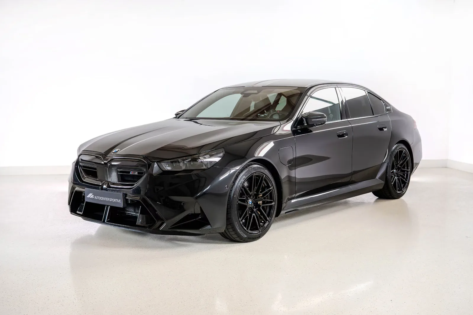 2026 BMW M5, 3/30