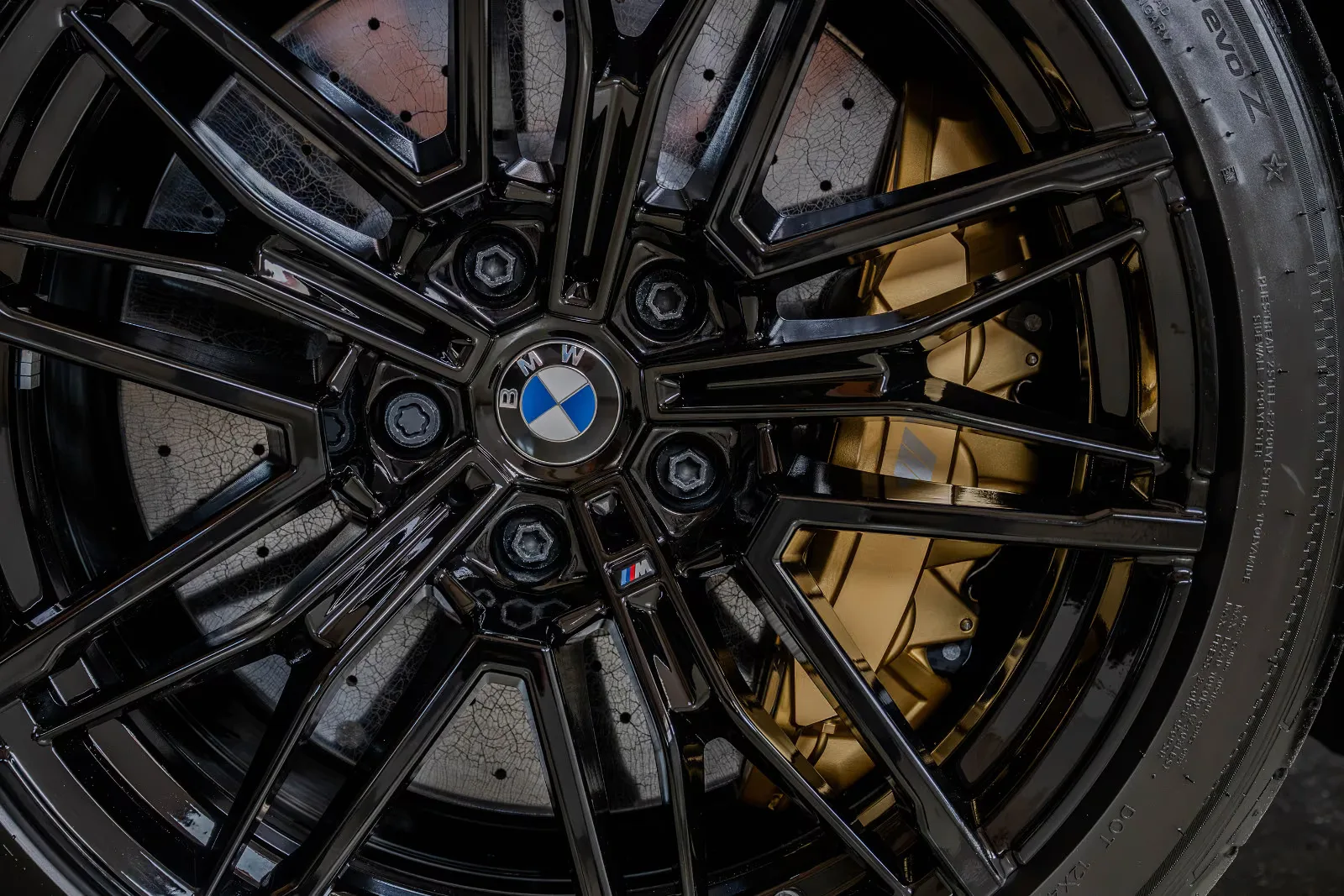 2026 BMW M5, 8/30