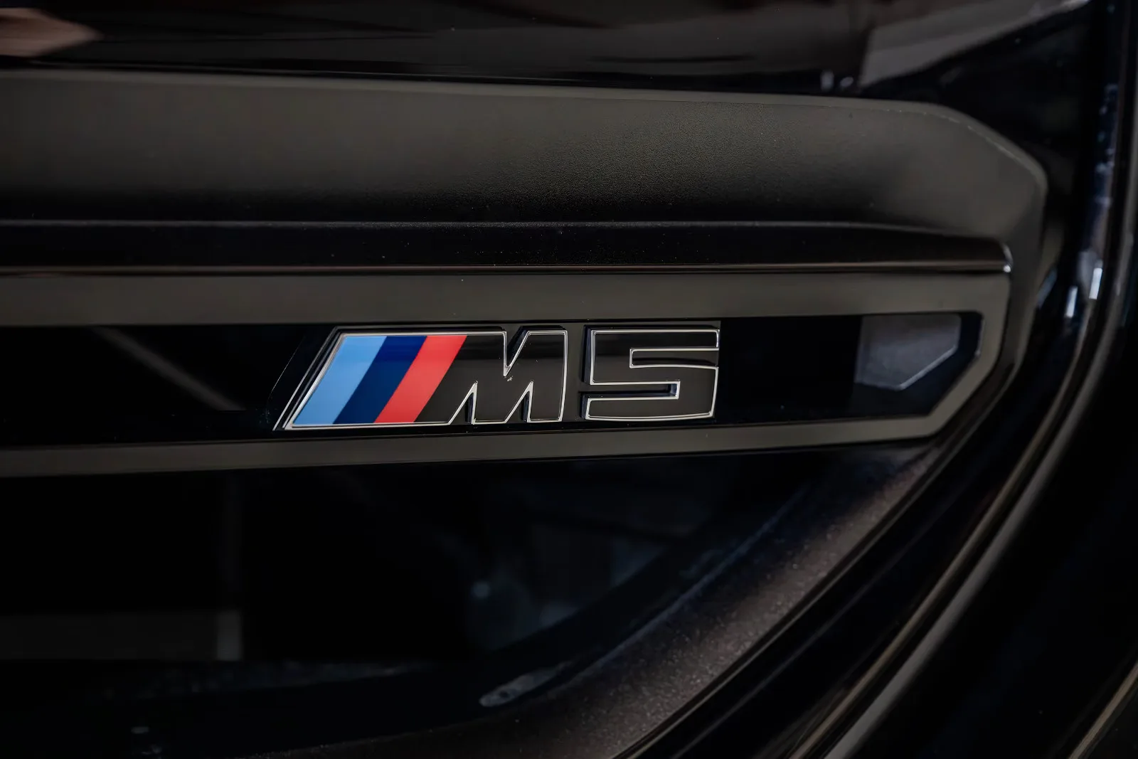 2026 BMW M5, 10/30