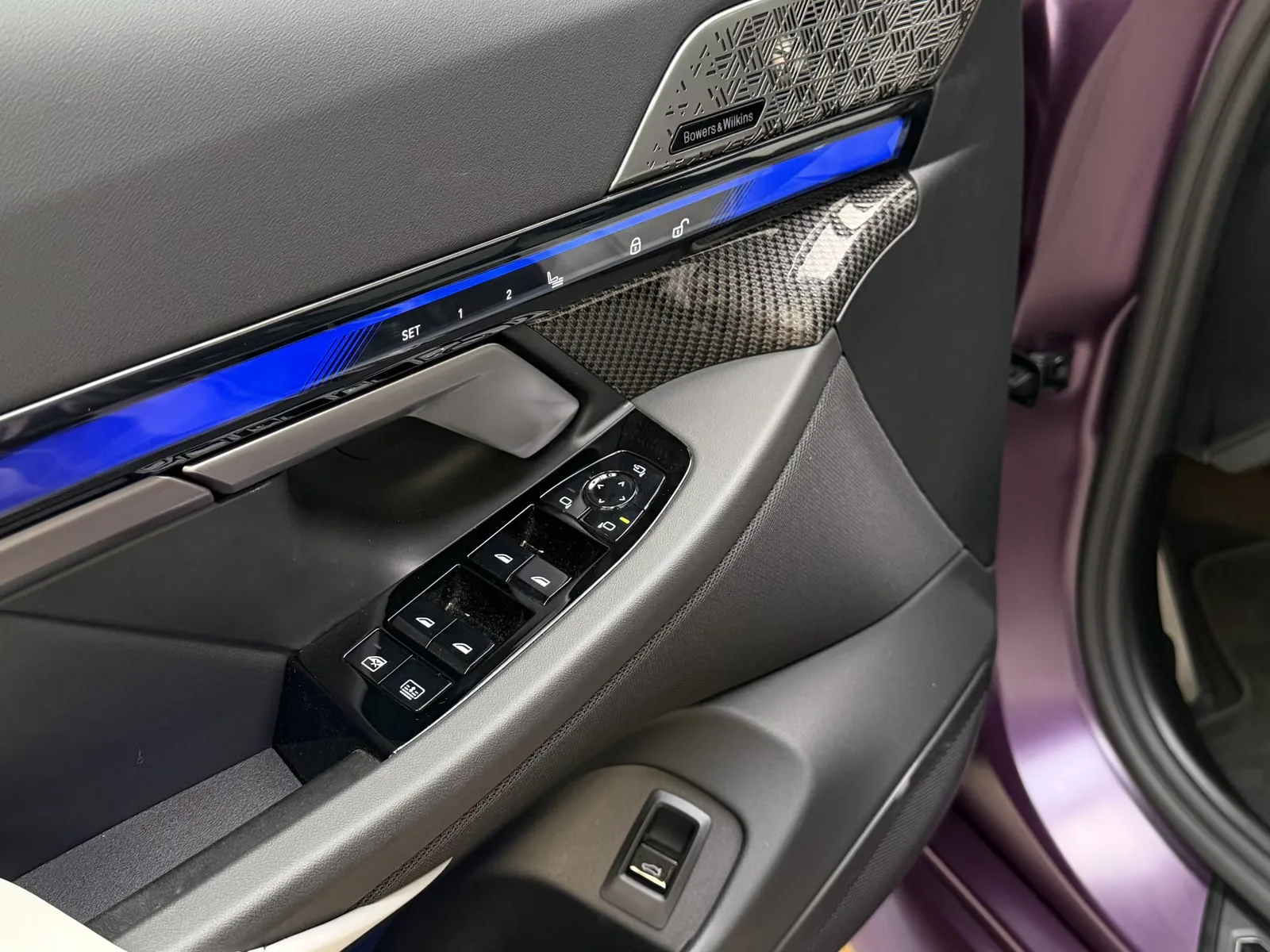 2026 BMW M5, 16/30