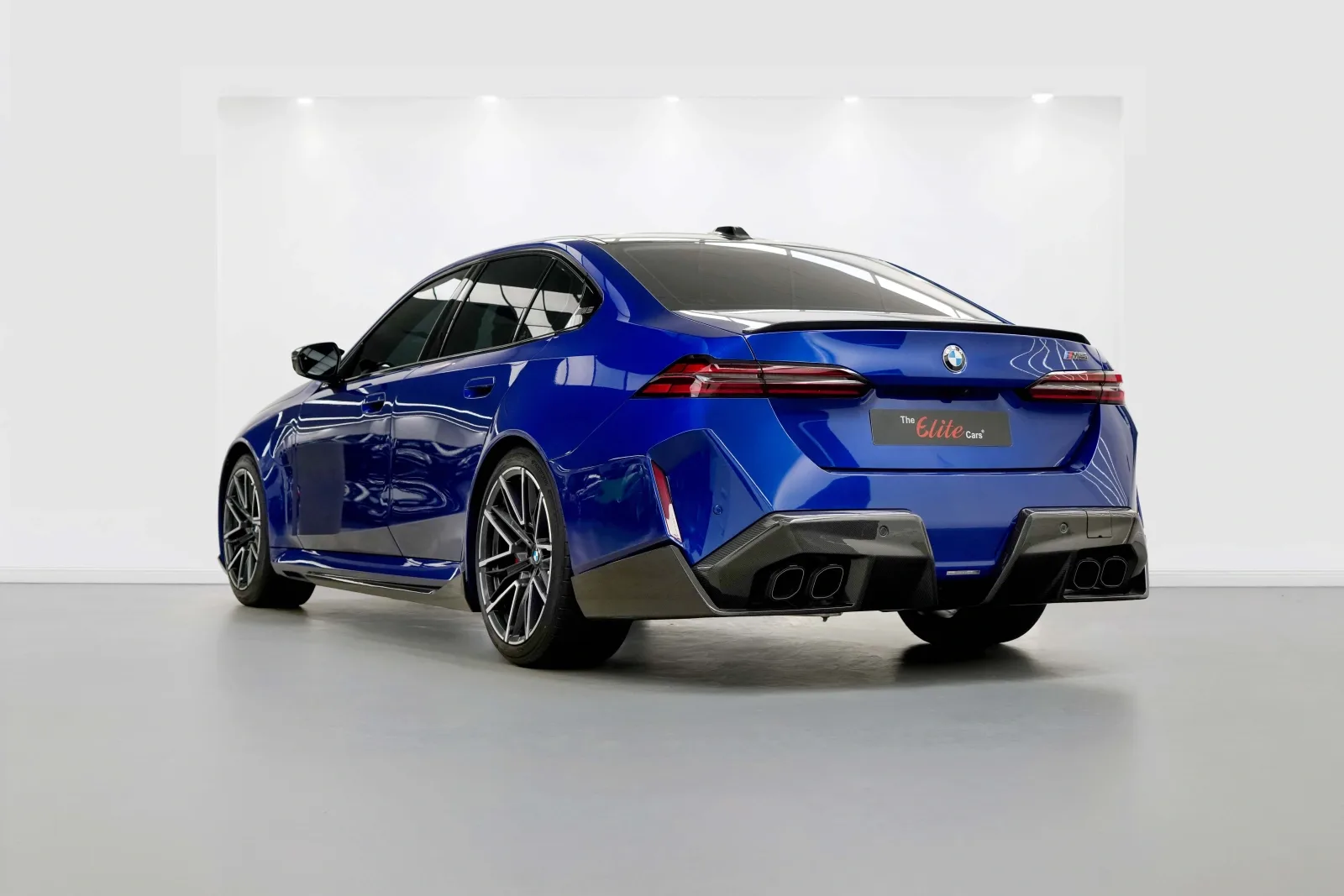 2026 BMW M5, 4/16