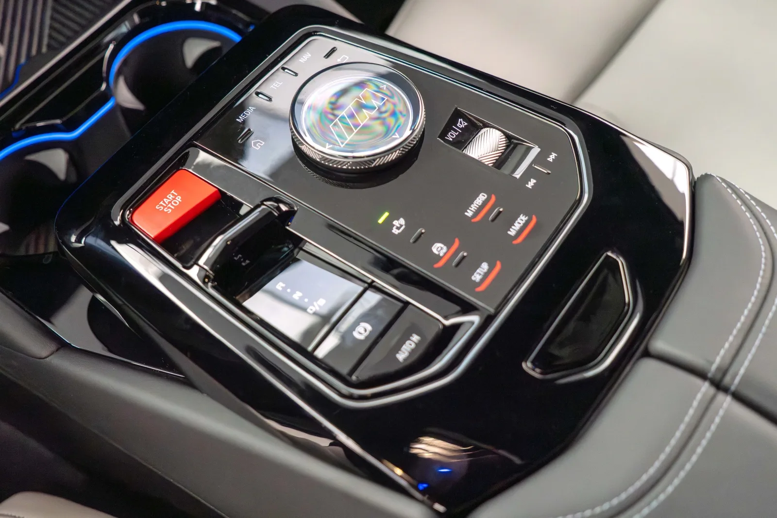 2026 BMW M5, 10/16