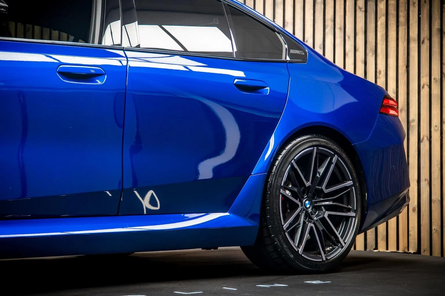 2026 BMW M5, 15/30