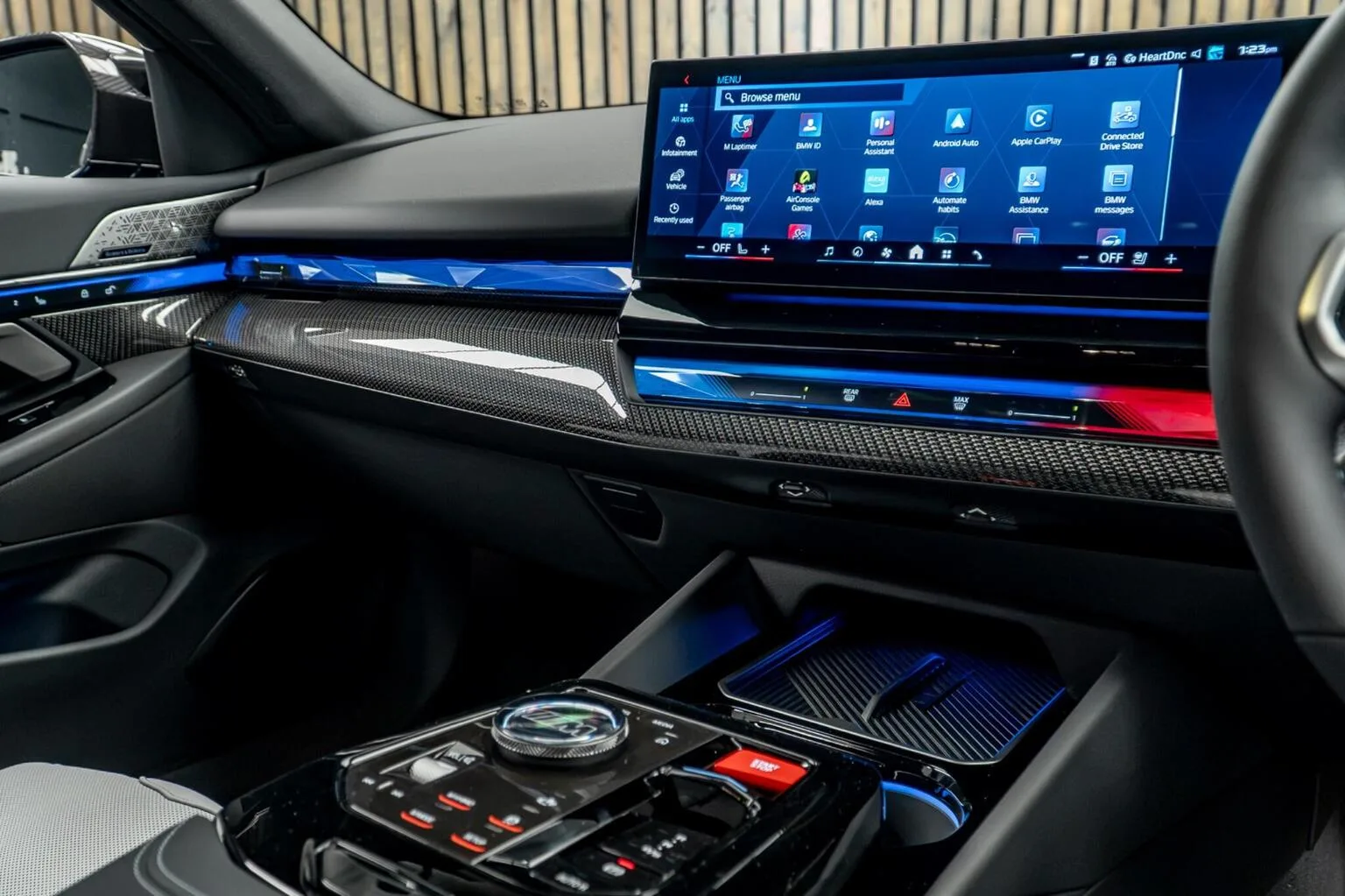 2026 BMW M5, 24/30