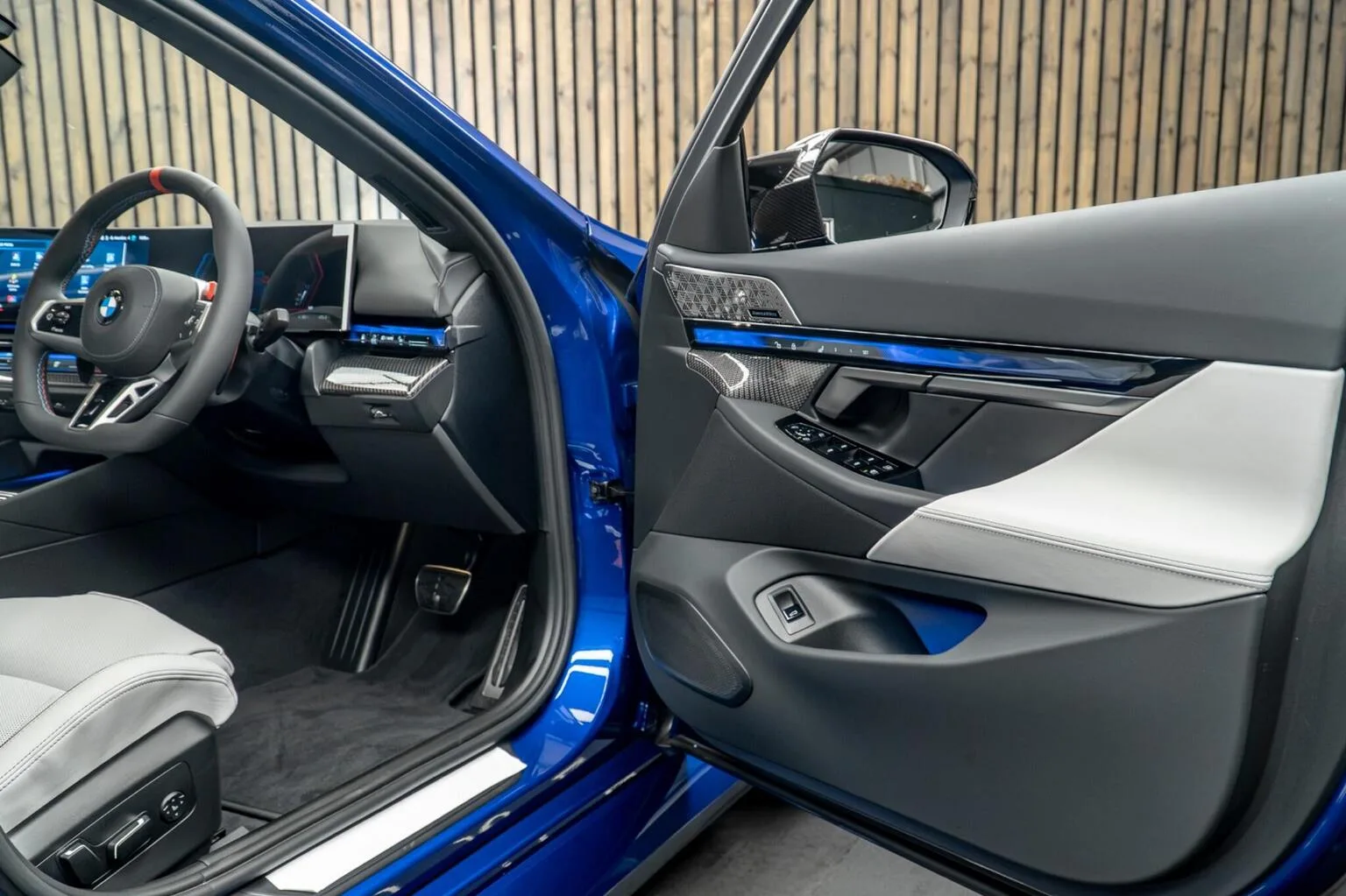 2026 BMW M5, 30/30