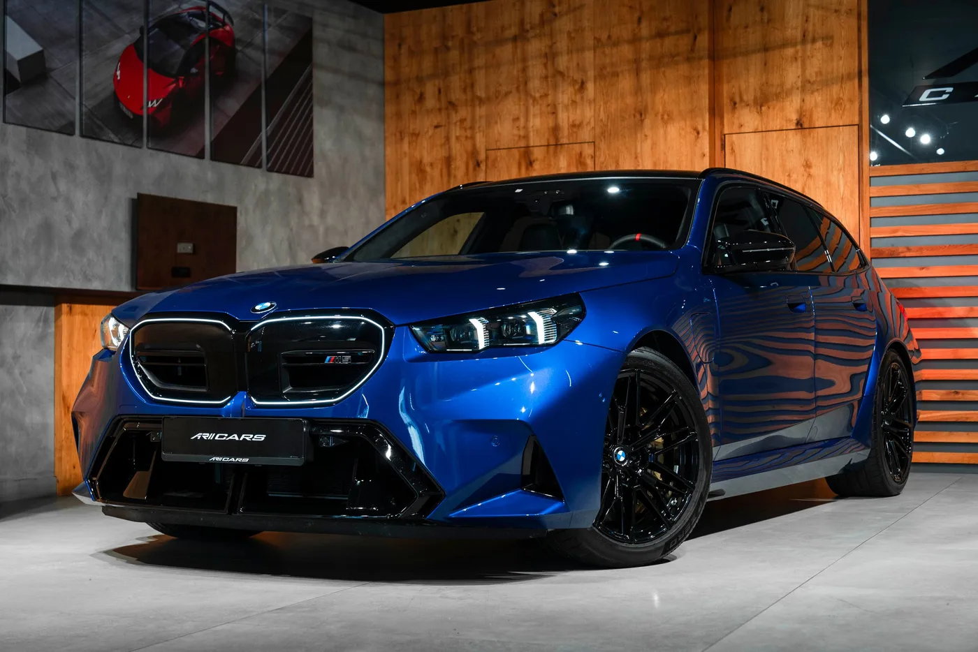 2026 BMW M5 Touring offered by a specialist dealer in Bratislava, Slovakia, photo 4 of 23