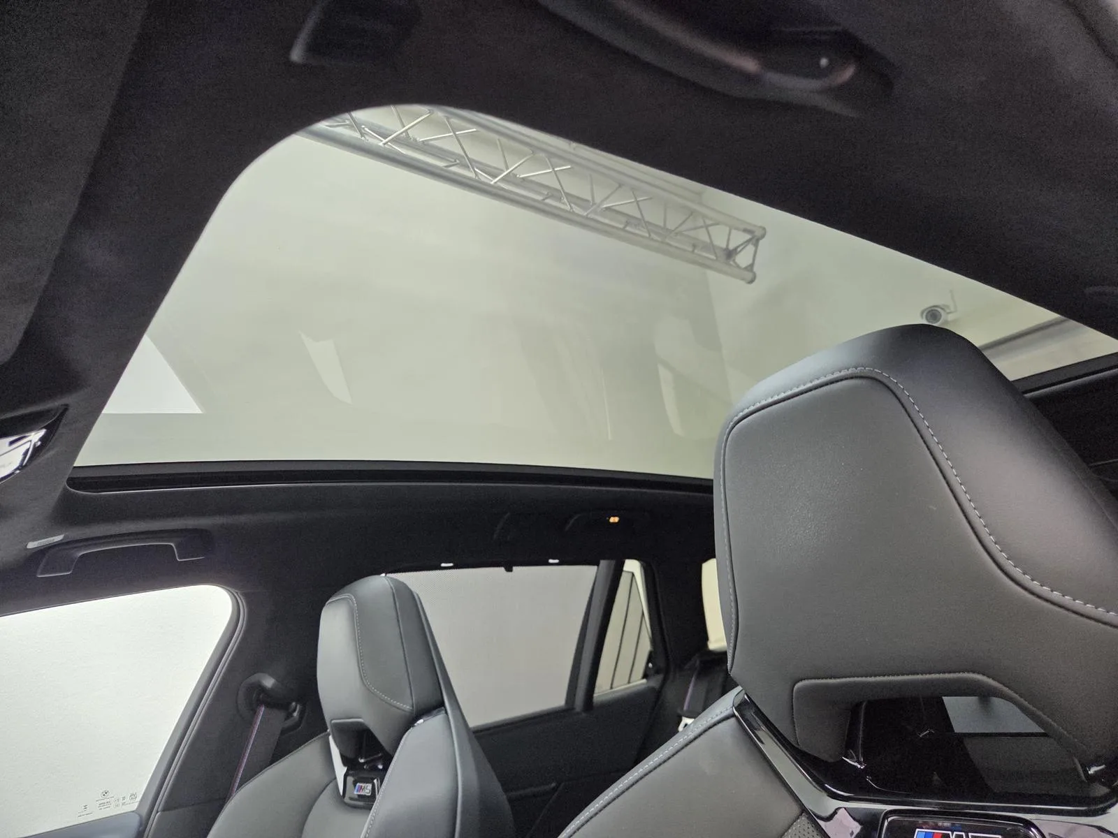 2026 BMW M5 Touring, 16/30
