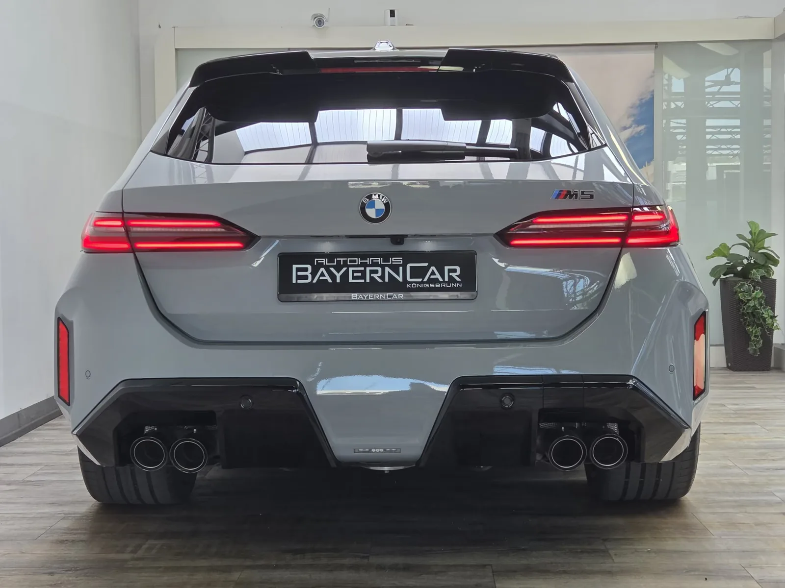 2026 BMW M5 Touring, 5/30