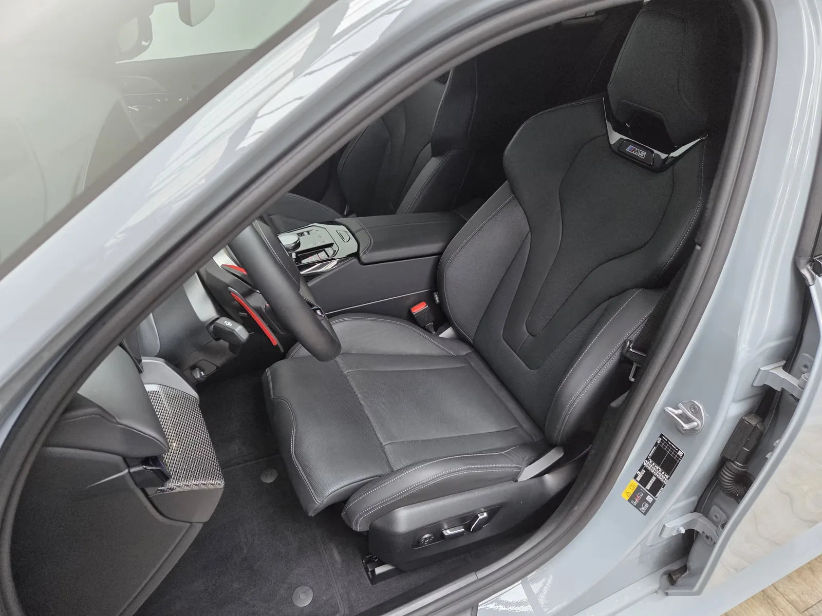 2026 BMW M5 Touring, 16/30
