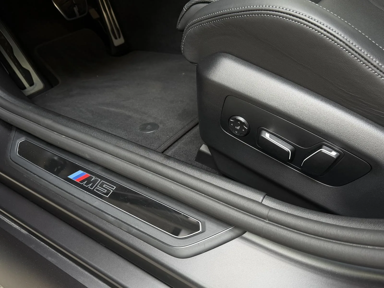 2026 BMW M5 Touring, 18/30