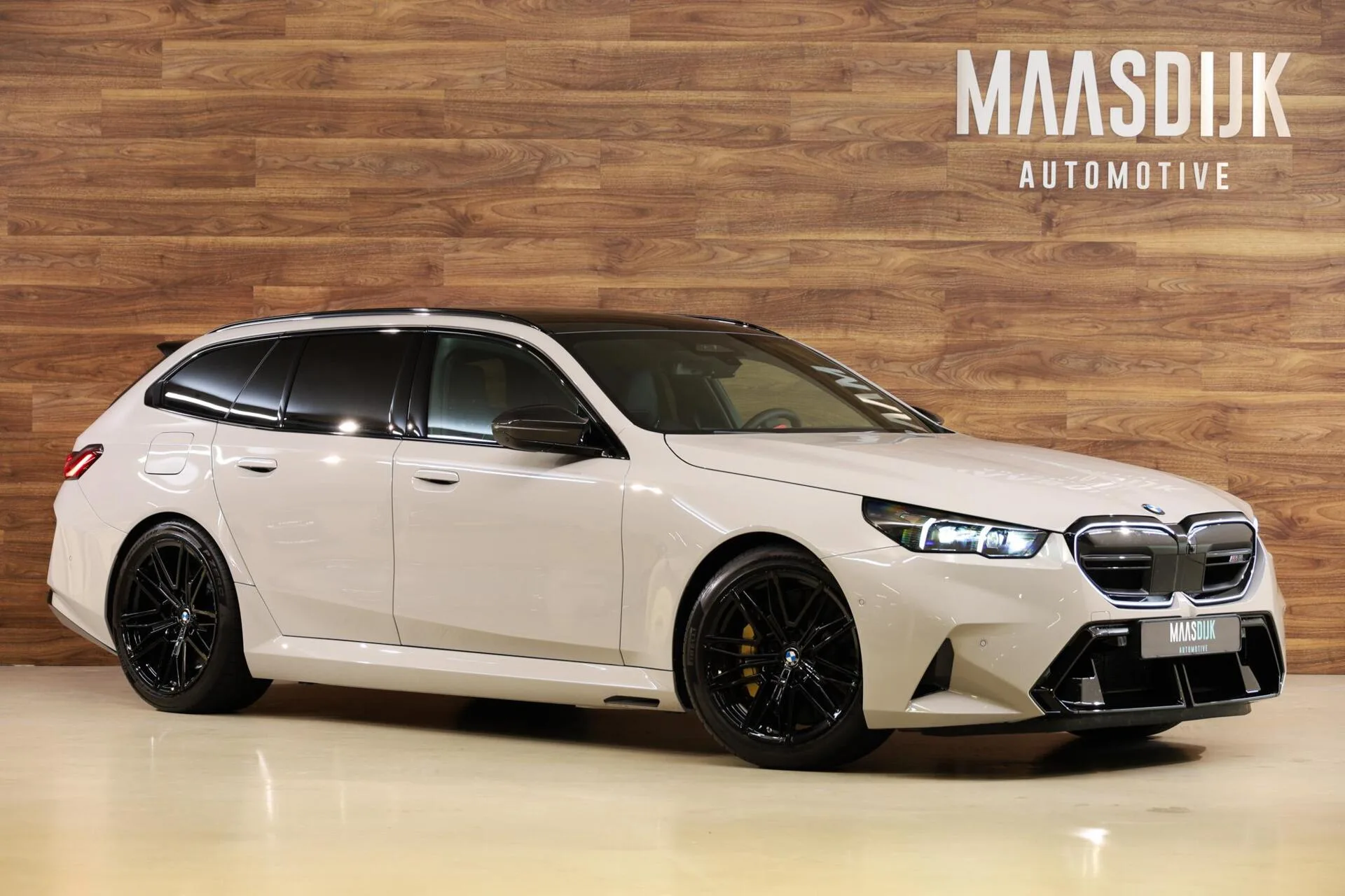 2026 BMW M5 Touring, 5/30