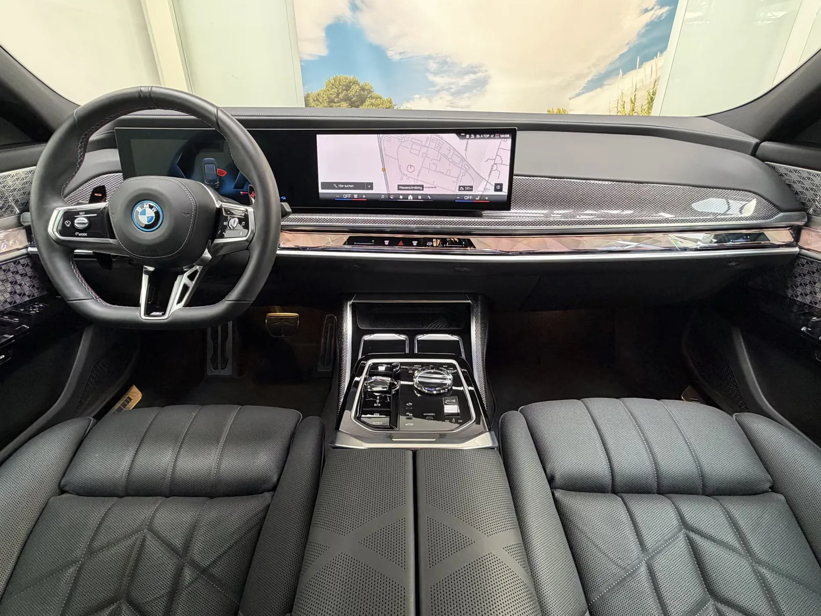 2026 BMW M760e, 7/30