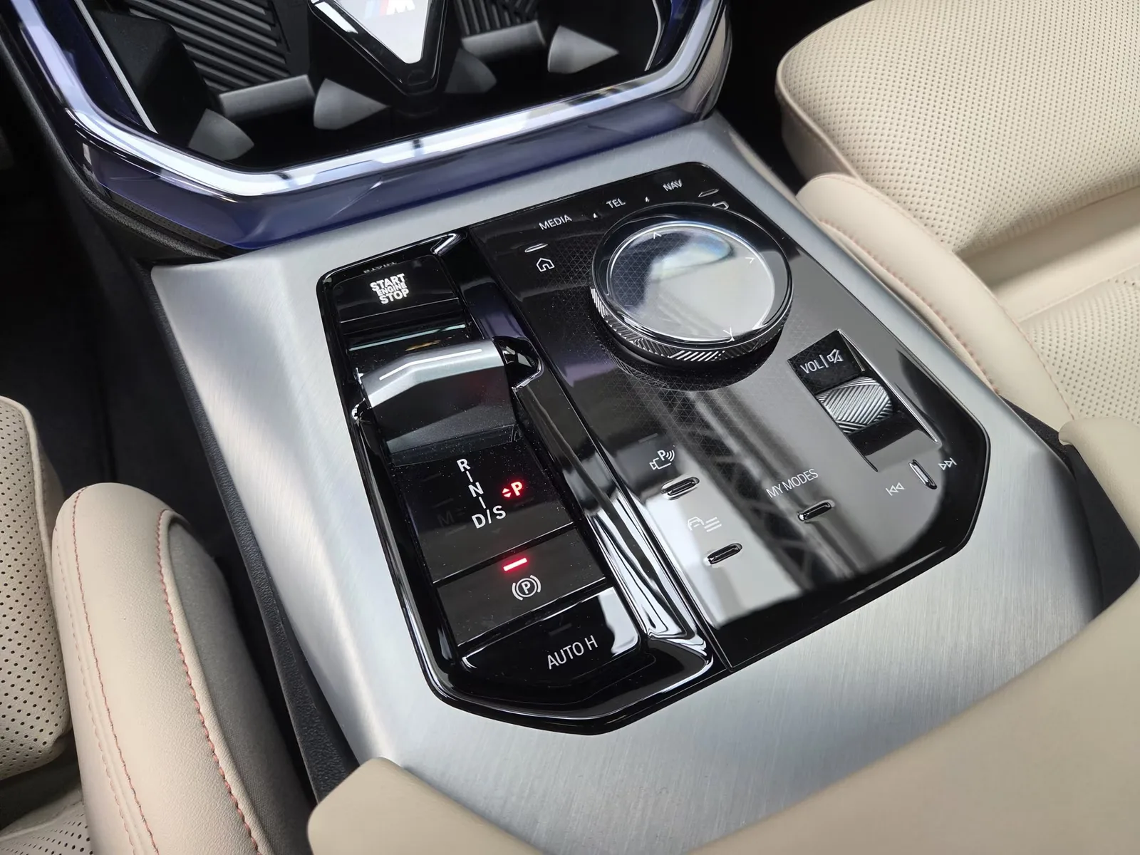 2026 BMW X3 xDrive40d M Sport Pro, 11/30