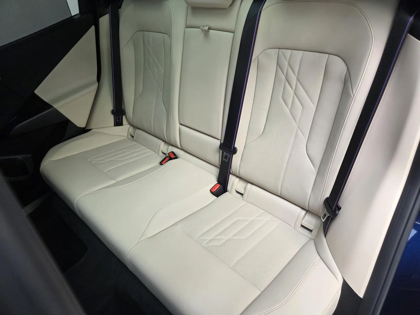 2026 BMW X3 xDrive40d M Sport Pro, 18/30