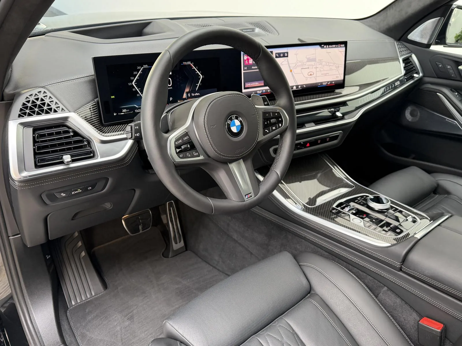 2026 BMW X5 xDrive40d M Sport Pro, 7/30