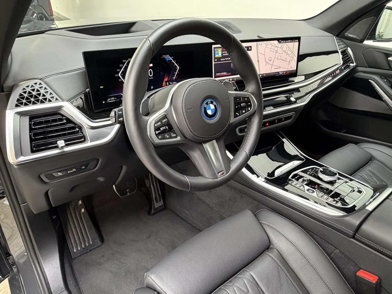 2026 BMW X5 xDrive50e M Sport Pro, 8/30