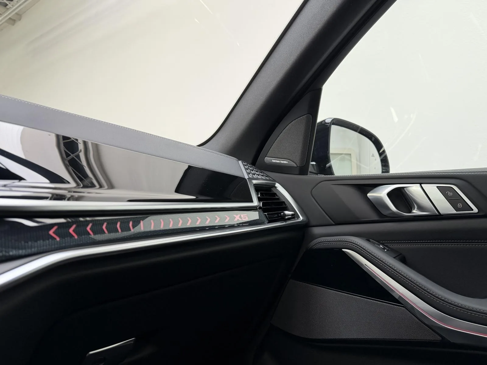2026 BMW X5 xDrive50e M Sport Pro, 12/30