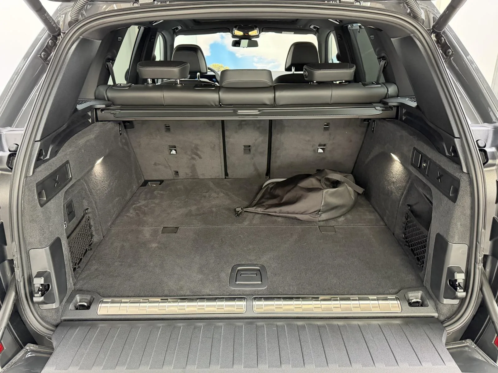 2026 BMW X5 xDrive50e M Sport Pro, 22/30