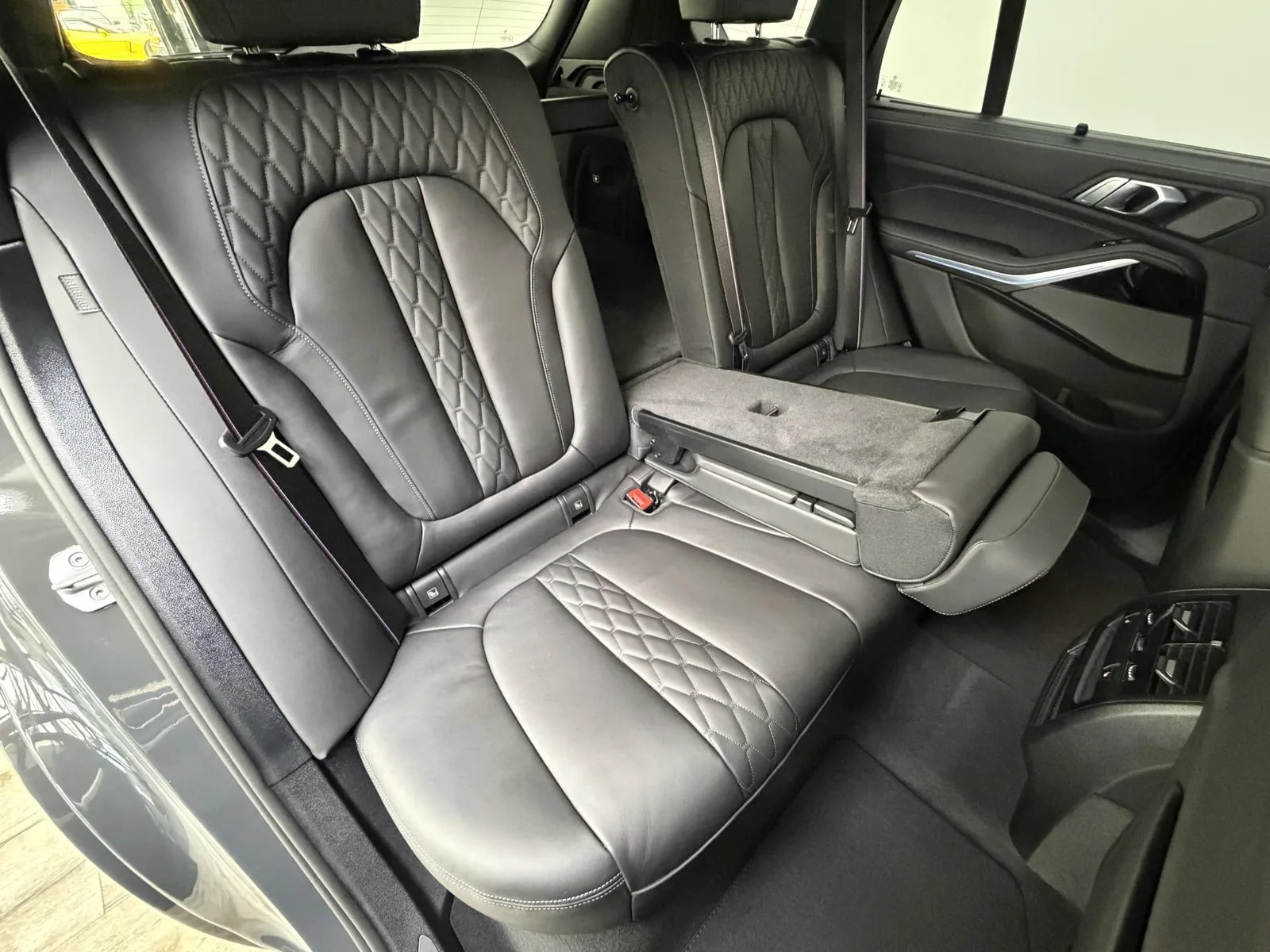 2026 BMW X5 xDrive50e M Sport Pro, 26/30