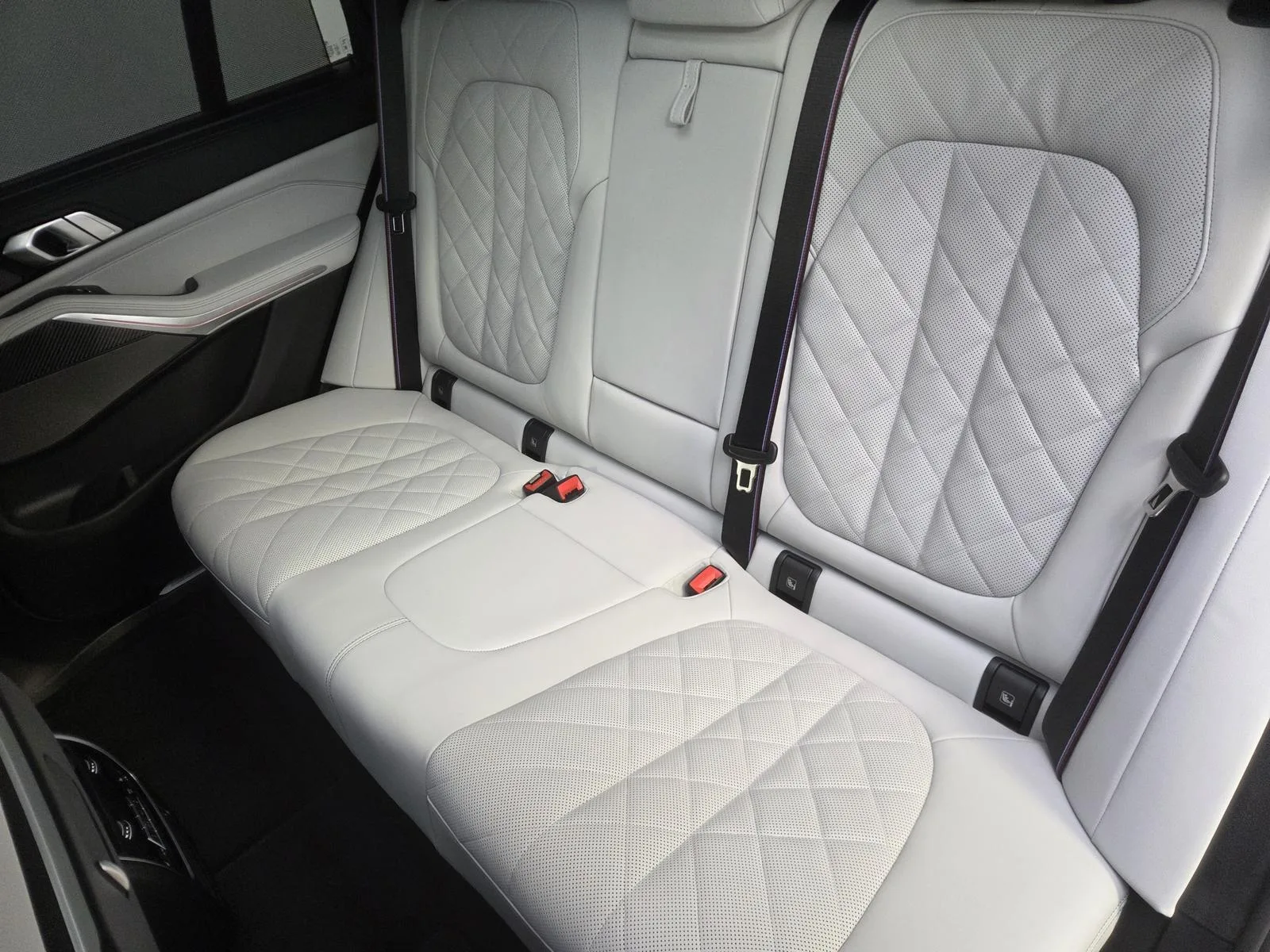 2026 BMW X5 xDrive50e M Sport Pro, 18/30