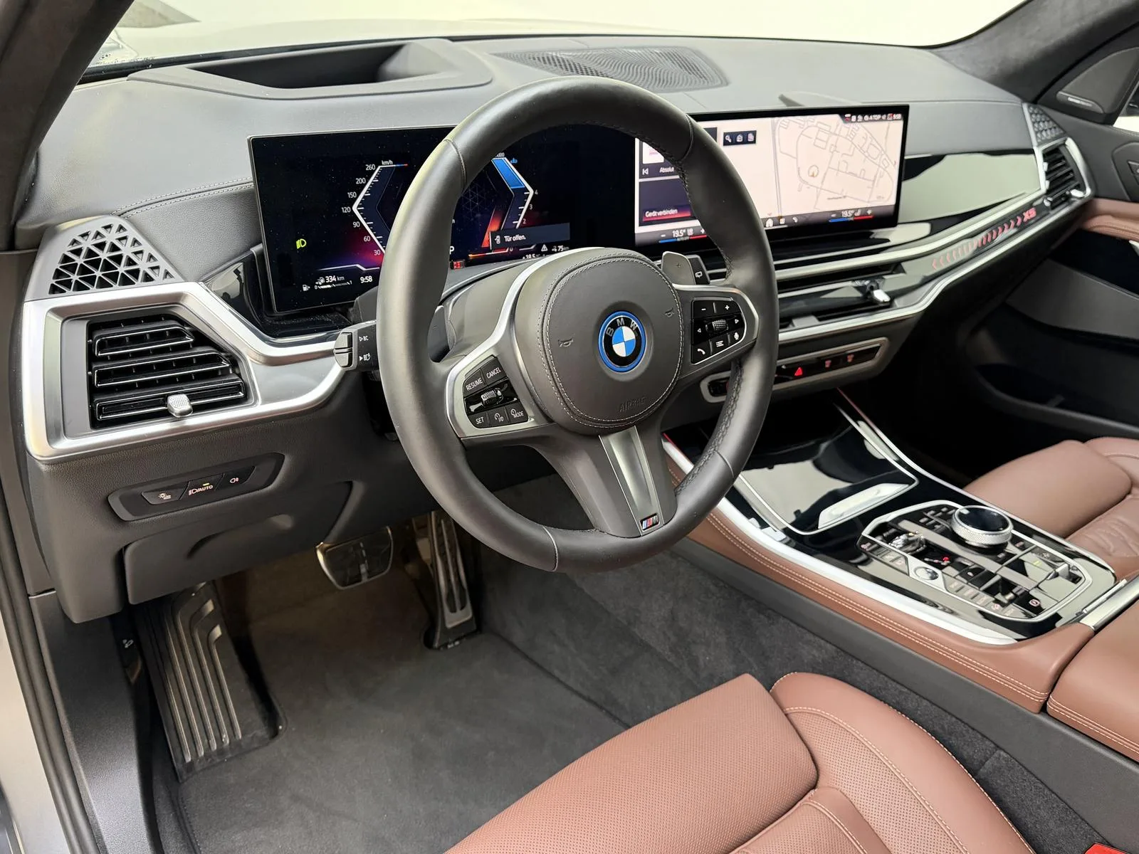 2026 BMW X5 xDrive50e M Sport Pro, 7/30