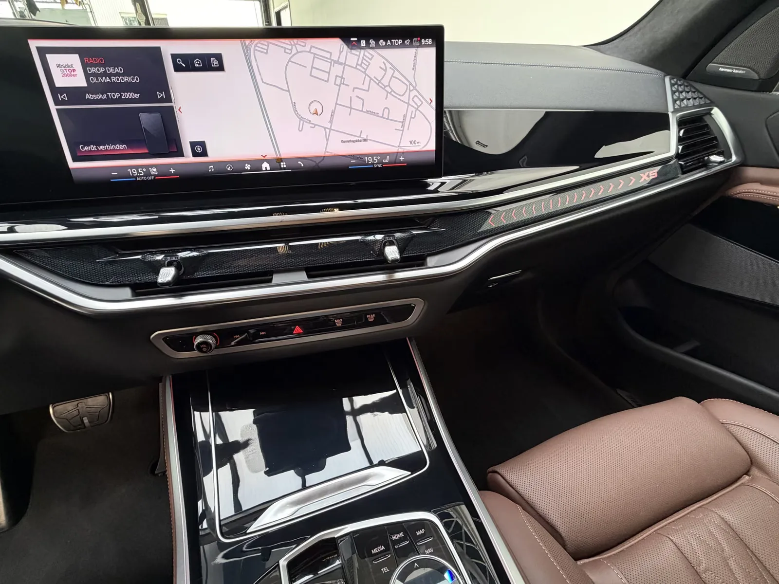 2026 BMW X5 xDrive50e M Sport Pro, 9/30