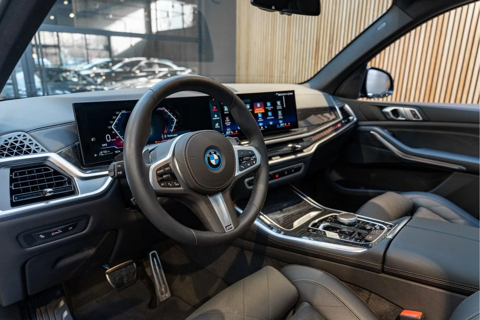 2026 BMW X5 xDrive50e M Sport, 14/30