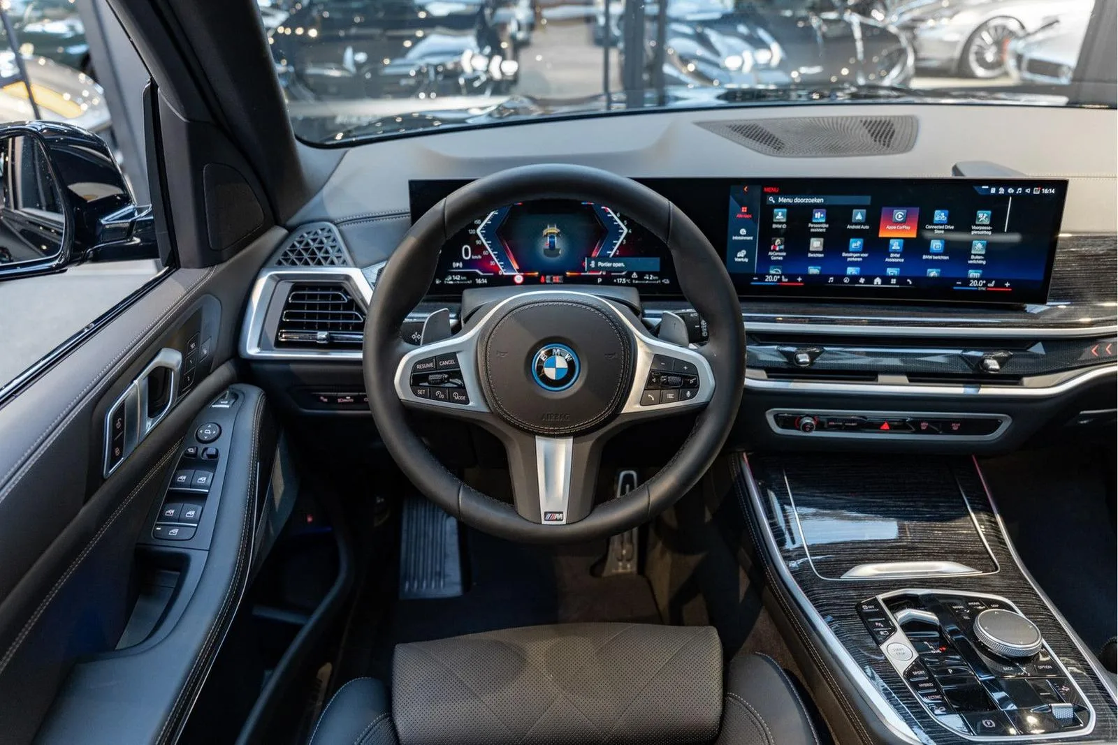 2026 BMW X5 xDrive50e M Sport, 15/30