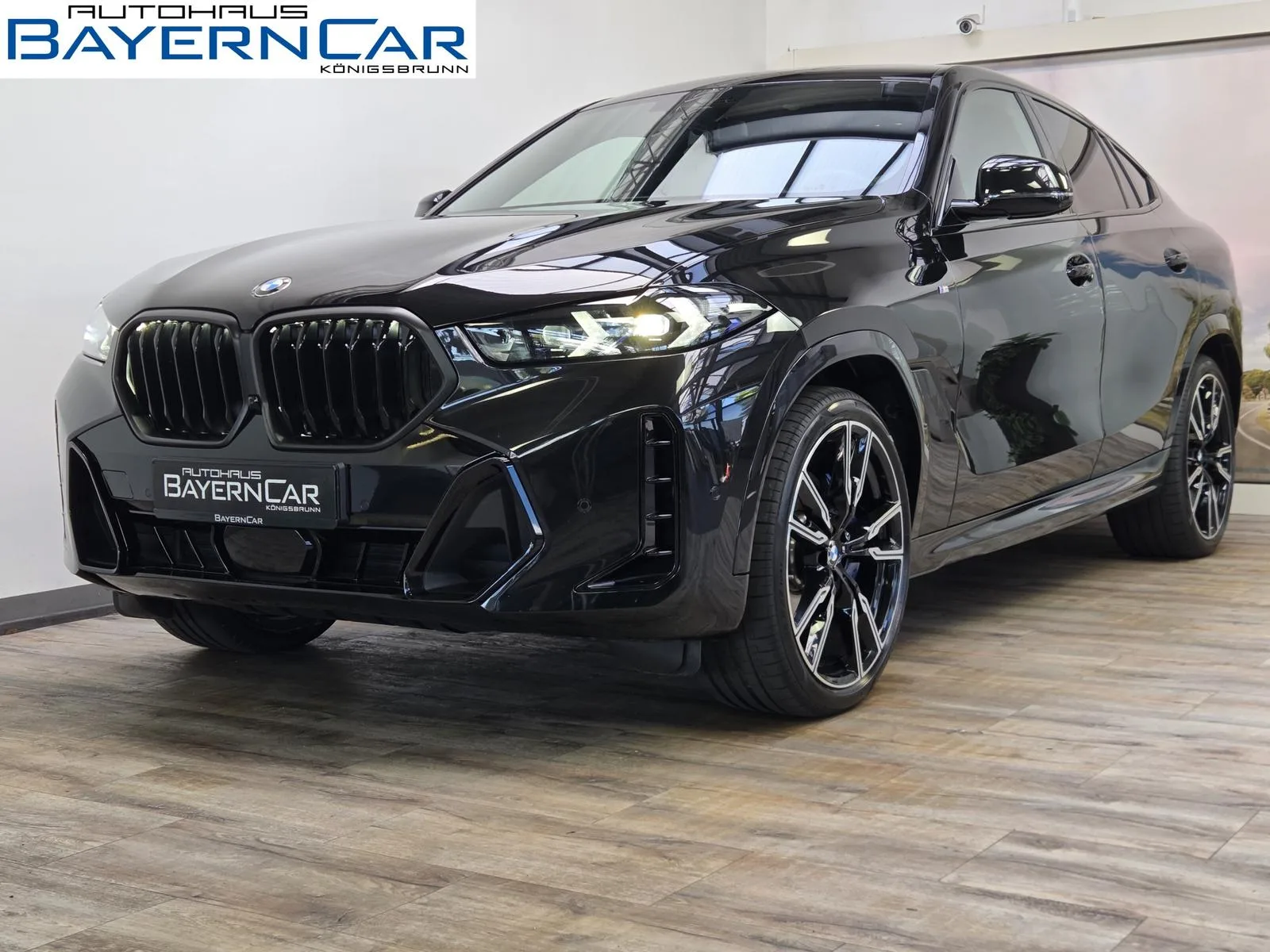 2026 BMW X6 xDrive30d M Sport Pro angeboten von einem Fachhändler in Königsbrunn, Deutschland, Hauptfoto