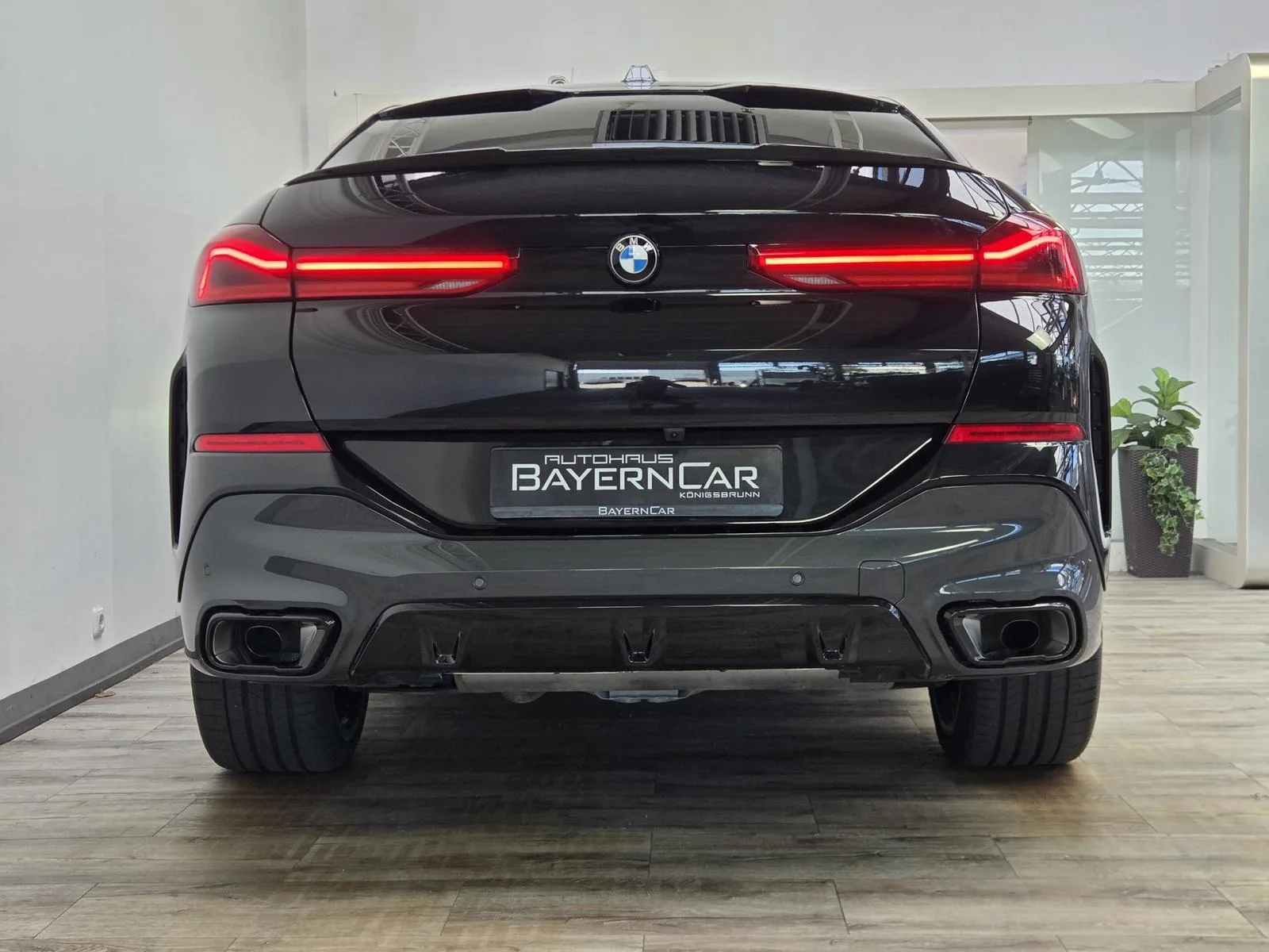 2026 BMW X6 xDrive30d M Sport Pro, 5/30
