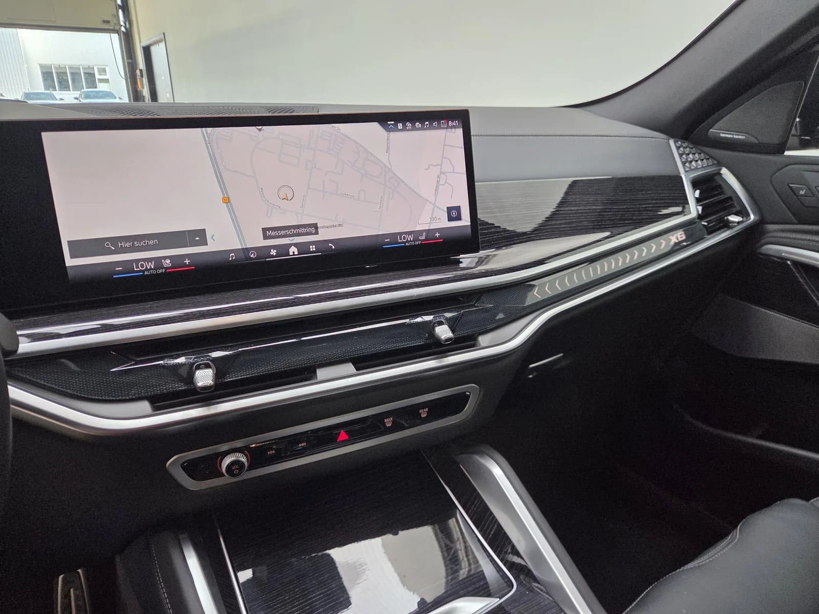 2026 BMW X6 xDrive30d M Sport Pro, 10/30