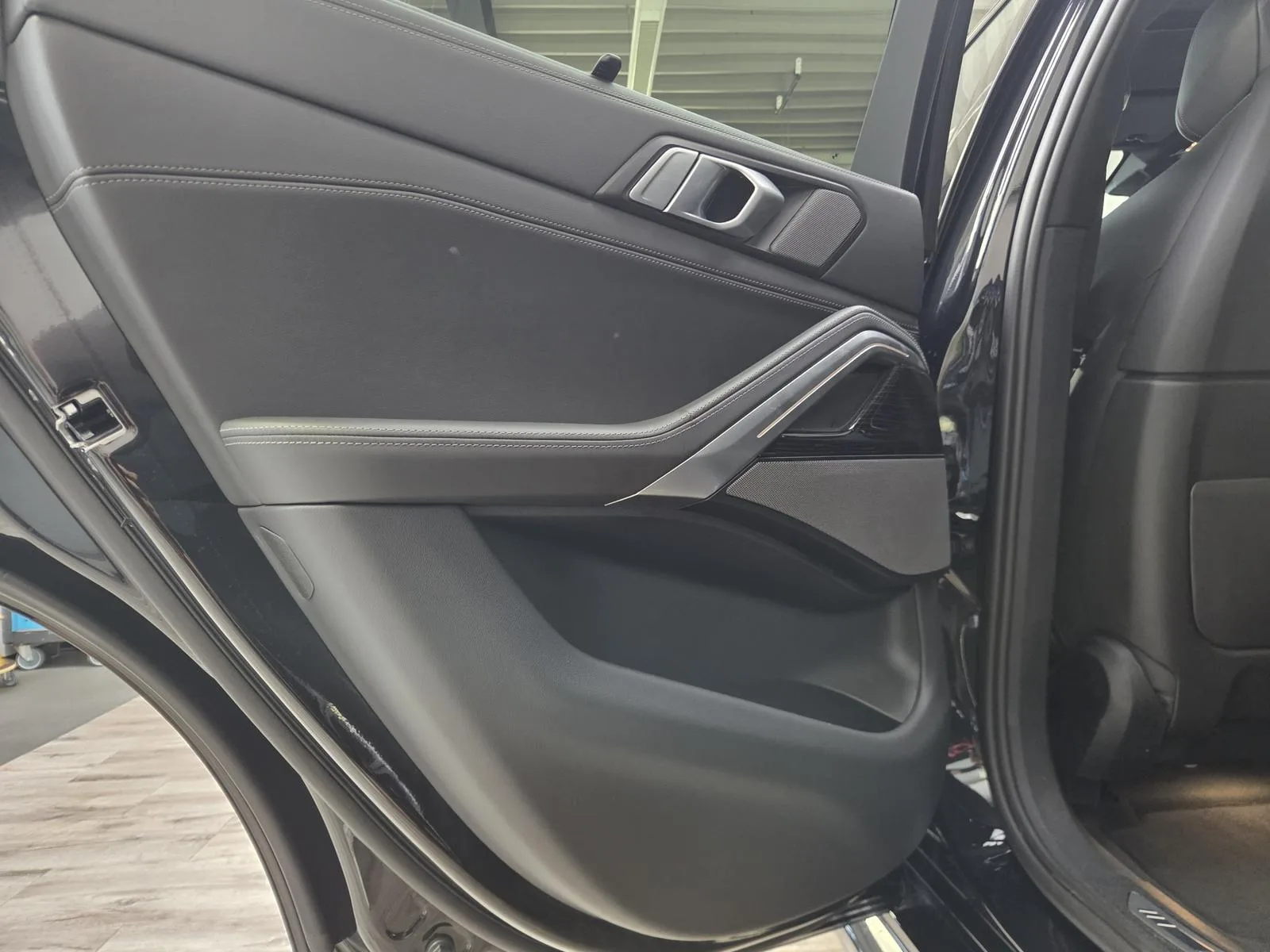 2026 BMW X6 xDrive30d M Sport Pro, 20/30