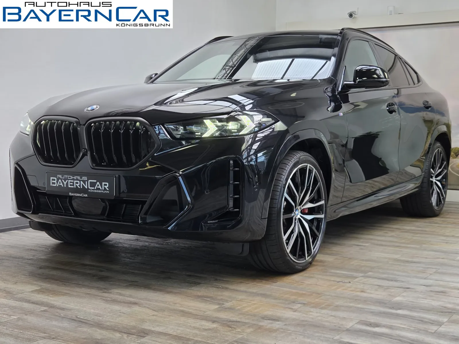 2026 BMW X6 xDrive40d M Sport Pro angeboten von einem Fachhändler in Königsbrunn, Deutschland, Hauptfoto