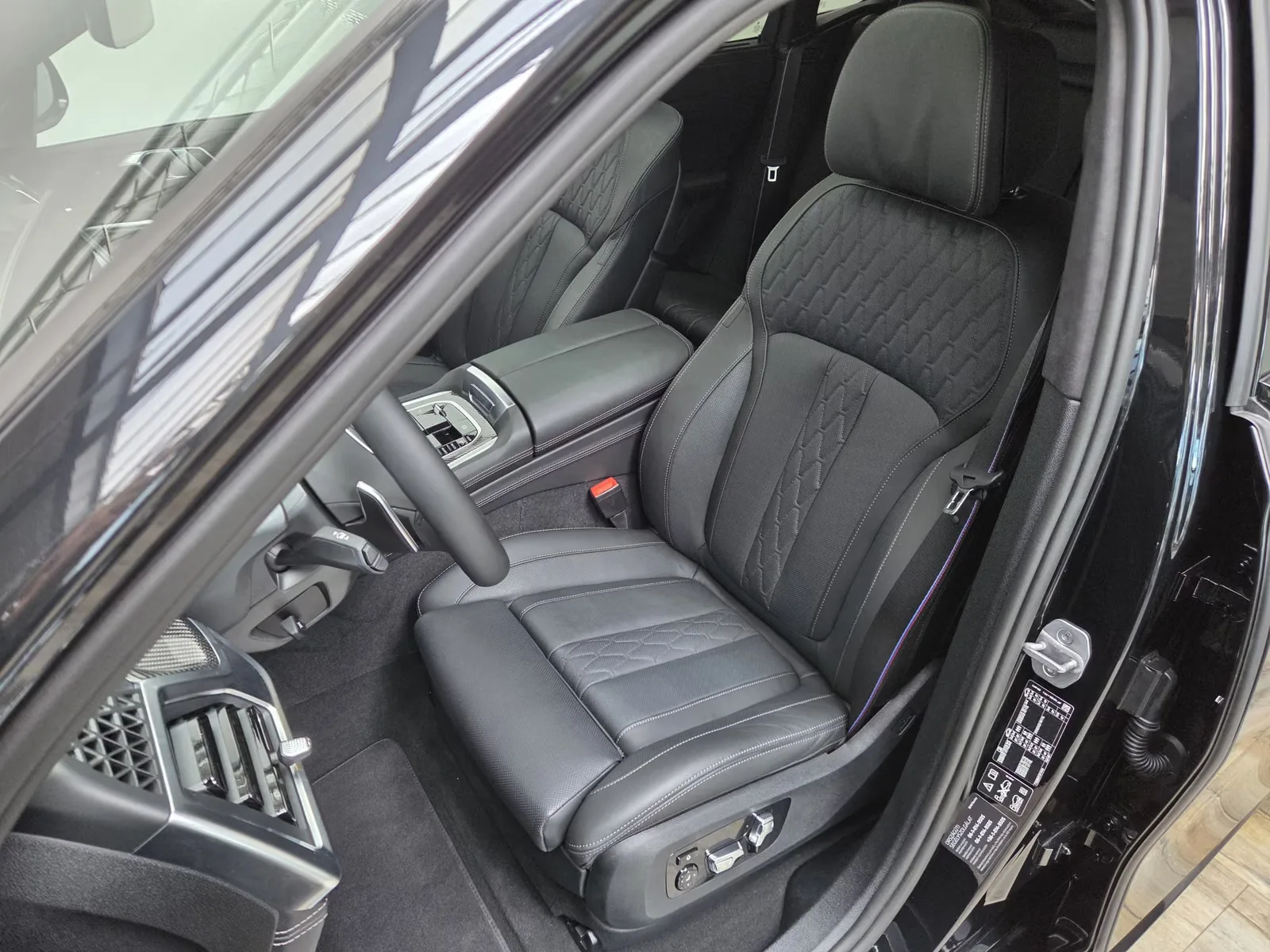 2026 BMW X6 xDrive40d M Sport Pro, 15/30