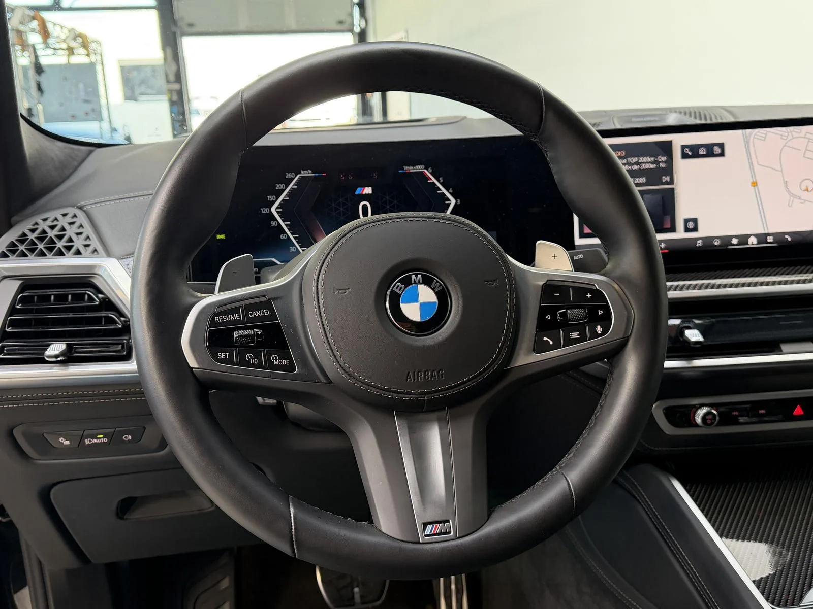 2026 BMW X6 xDrive40d M Sport Pro, 8/30