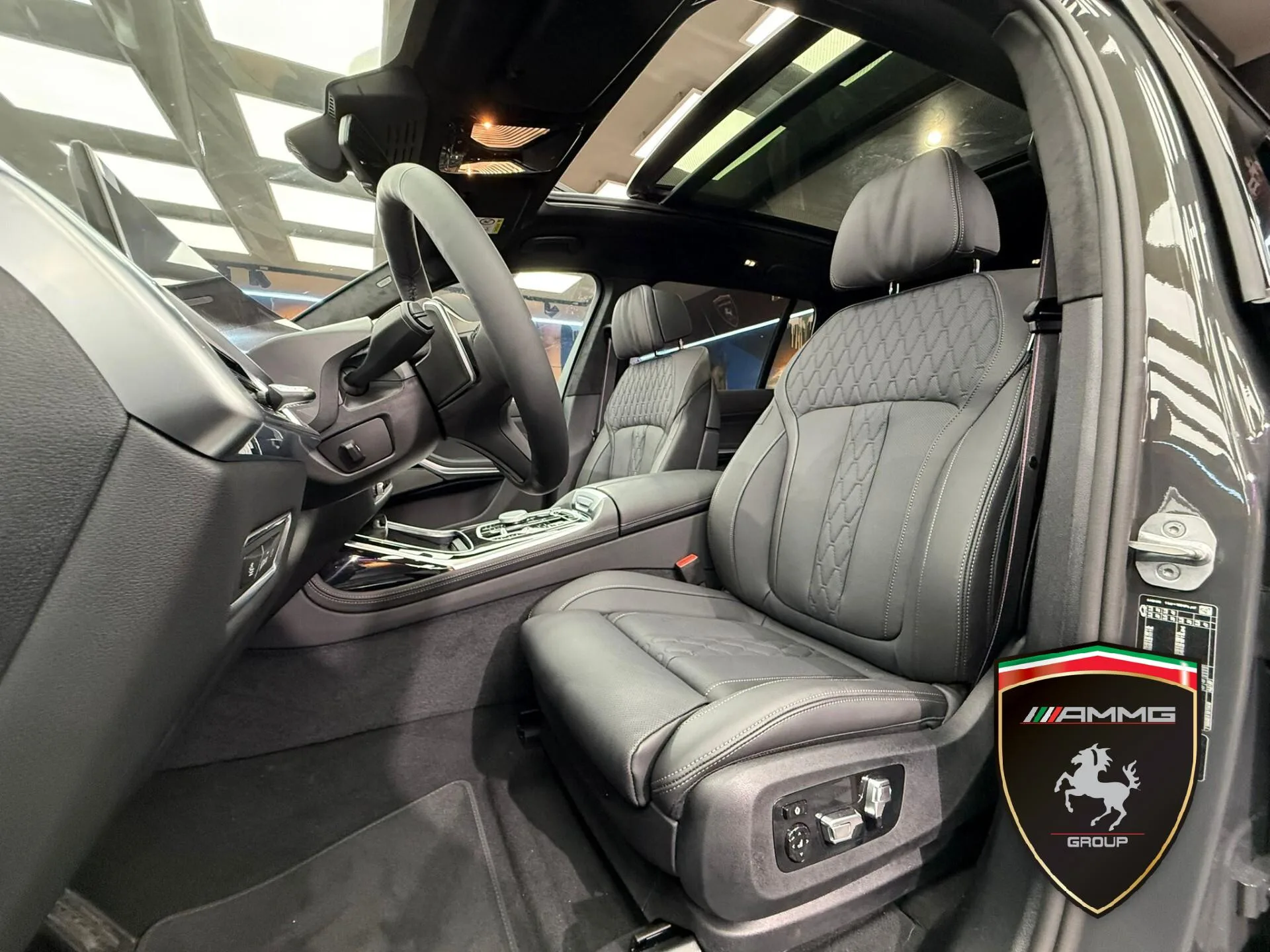 2026 BMW X7 40d M Sport, 10/15