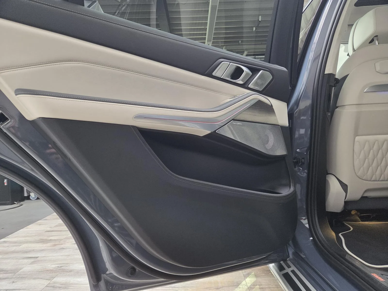 2026 BMW X7 40d, 22/30