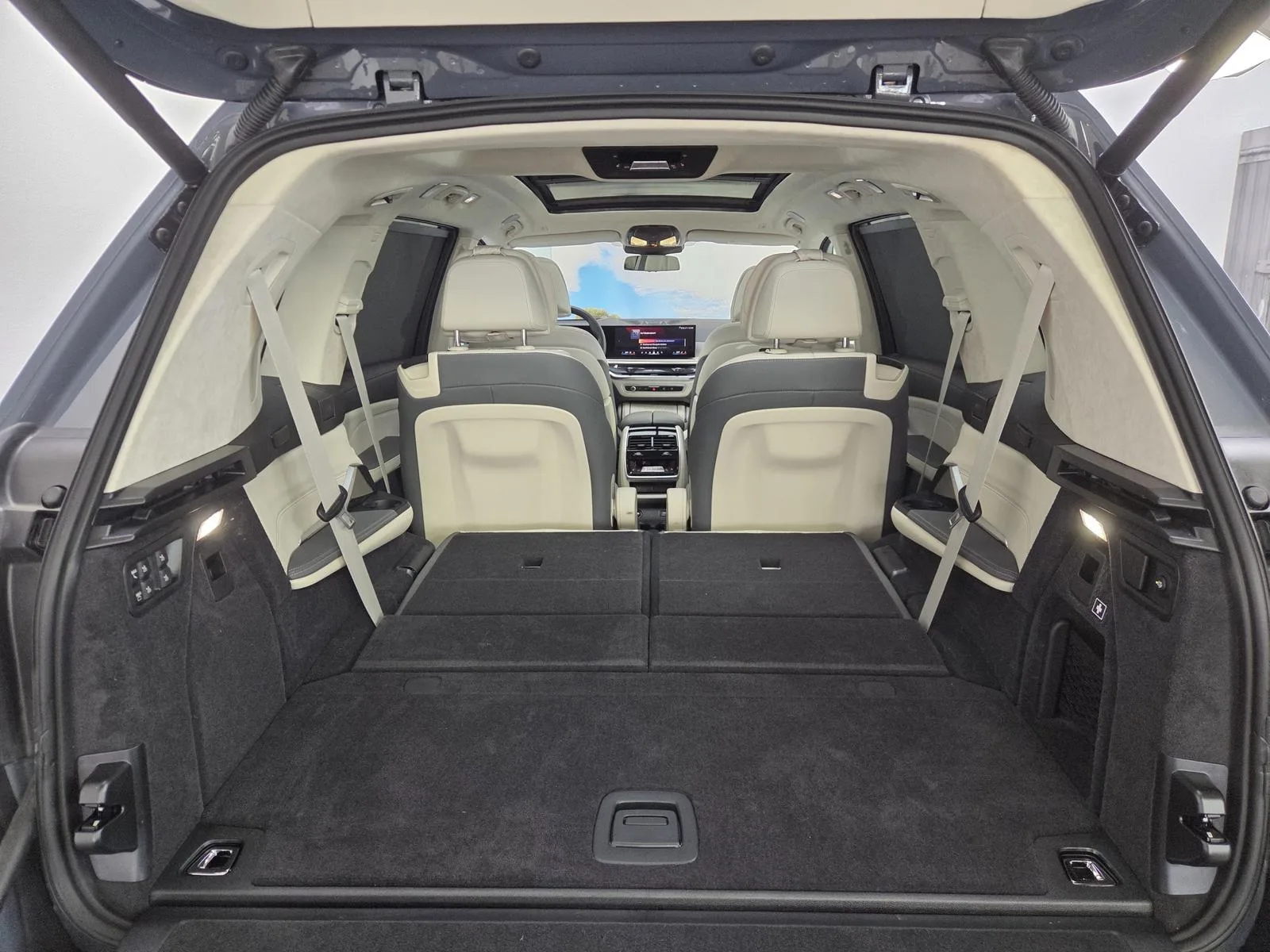 2026 BMW X7 40d, 24/30