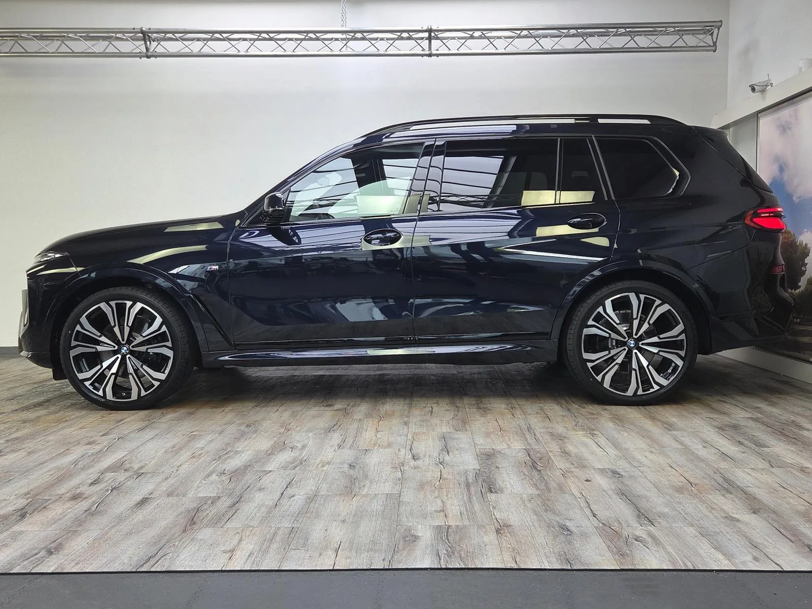 2026 BMW X7 40d M Sport Pro, 3/30