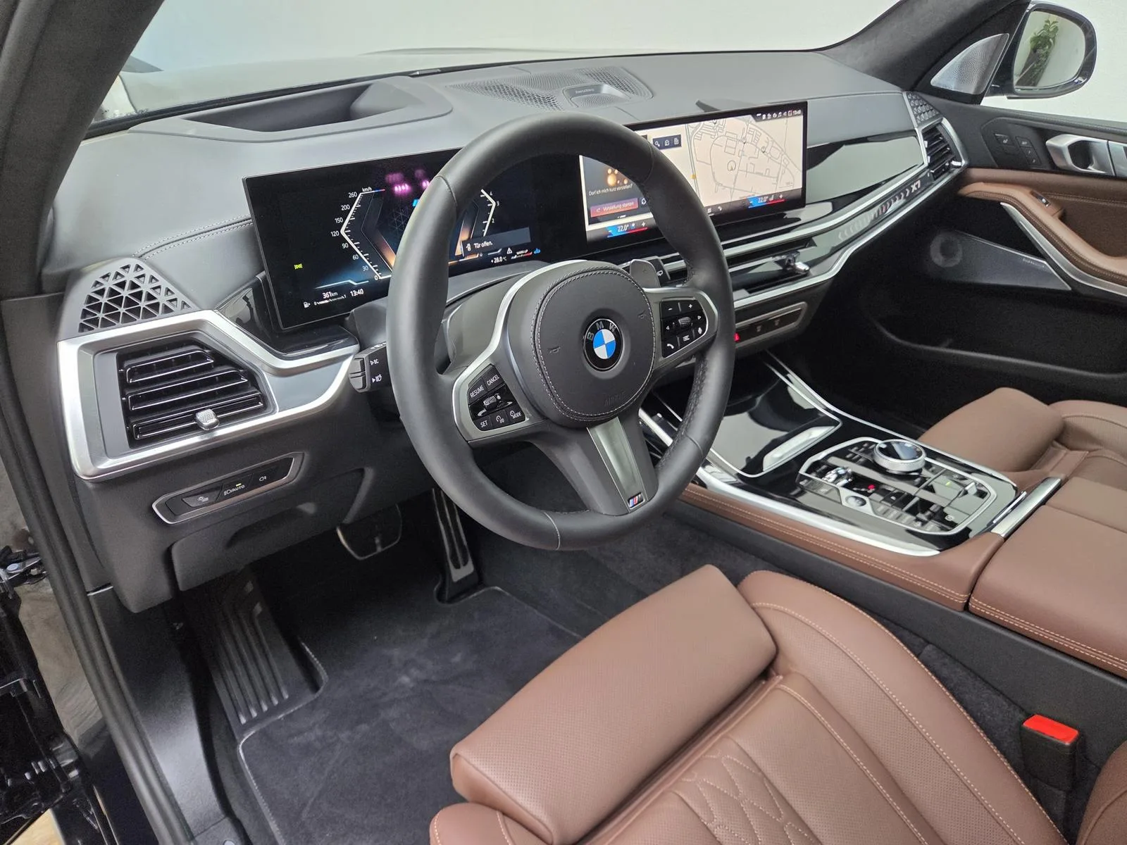 2026 BMW X7 40d M Sport Pro, 8/30