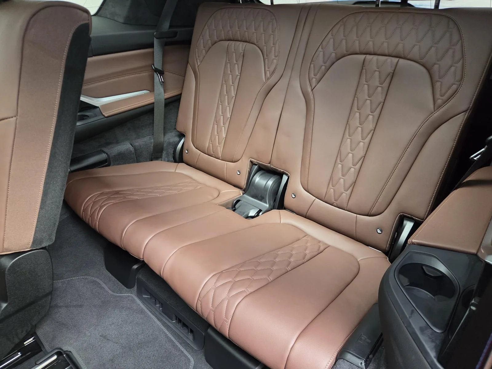 2026 BMW X7 40d M Sport Pro, 22/30