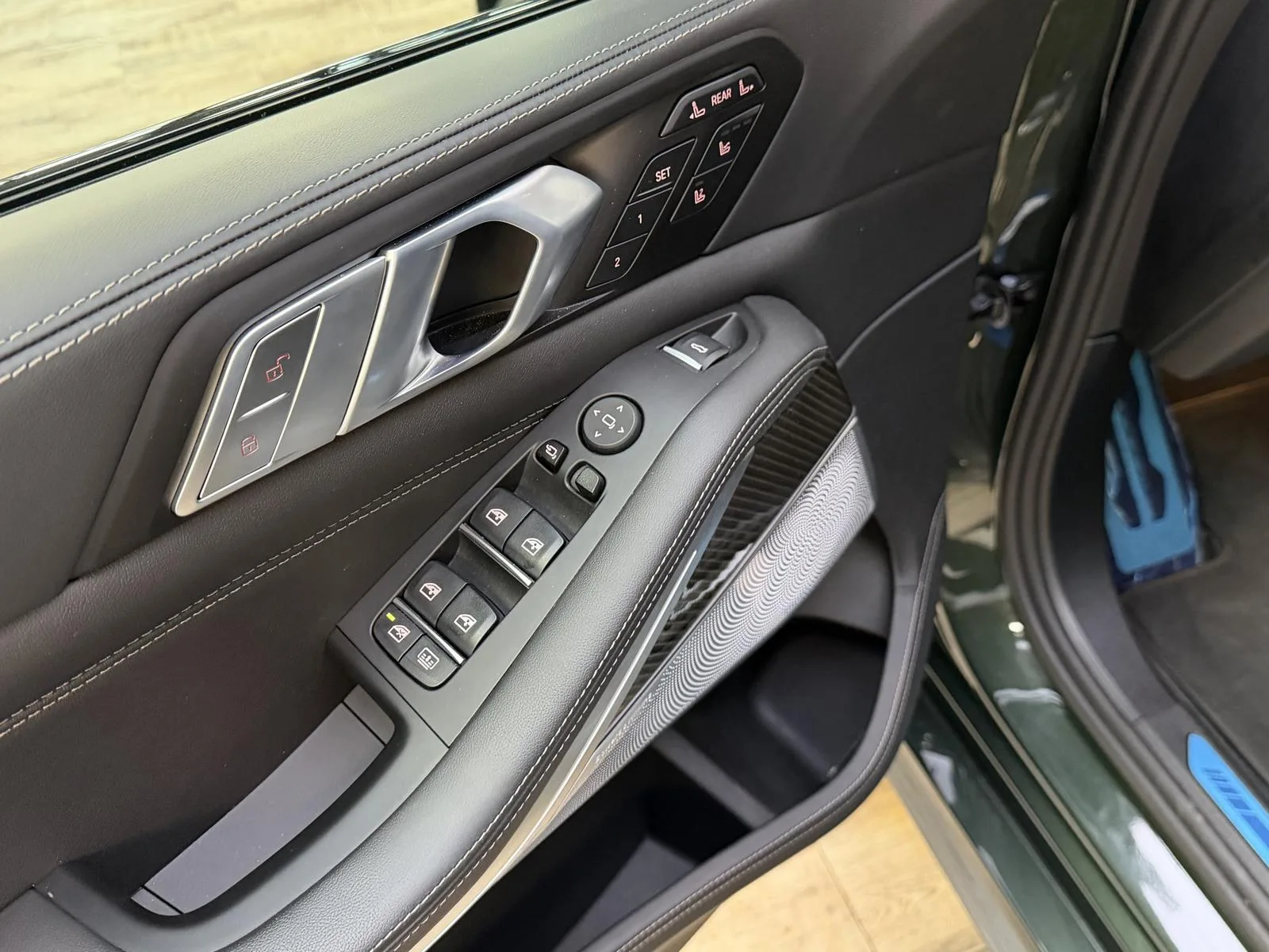 2026 BMW X7 M60i, 16/30