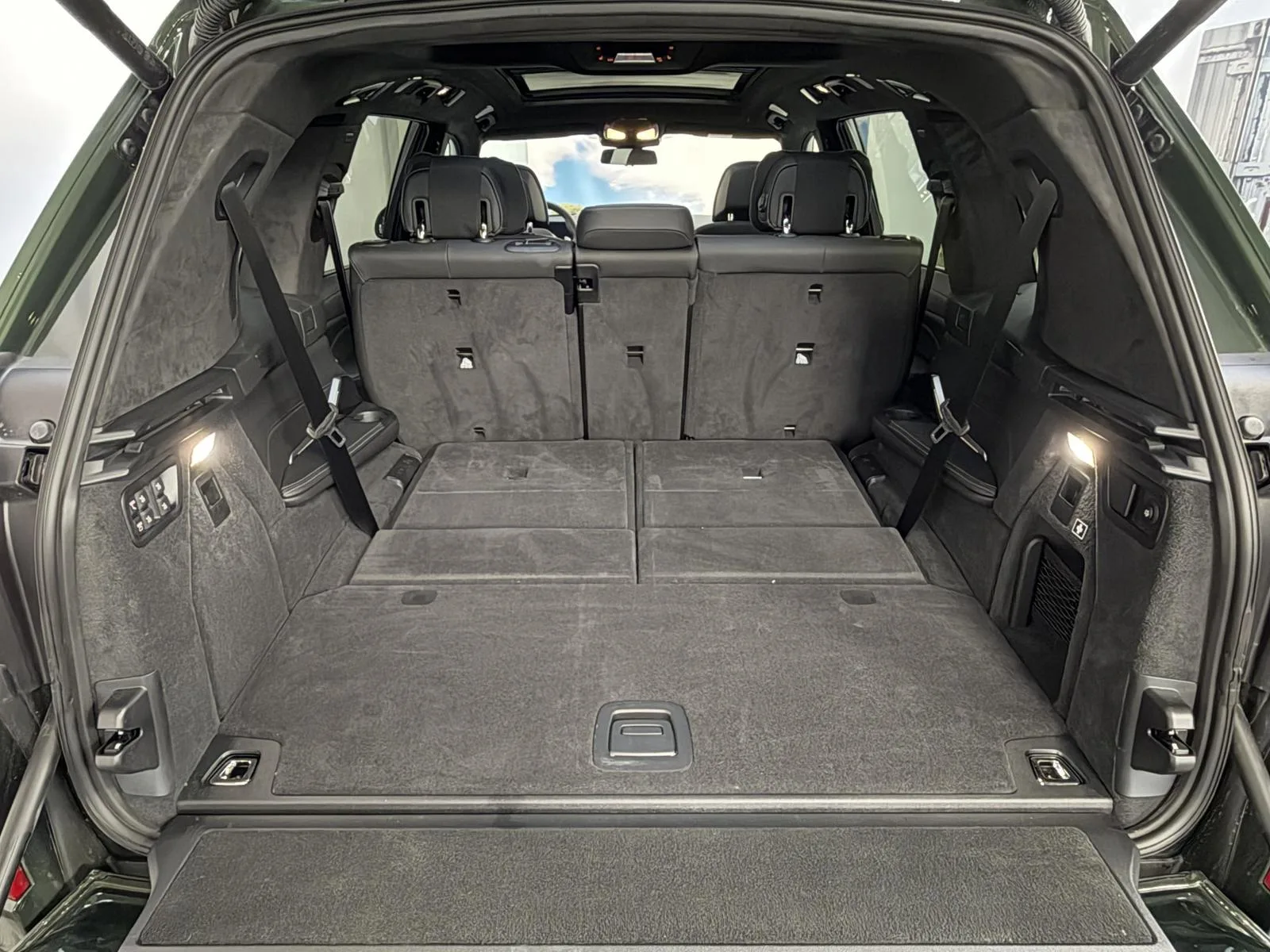 2026 BMW X7 M60i, 24/30