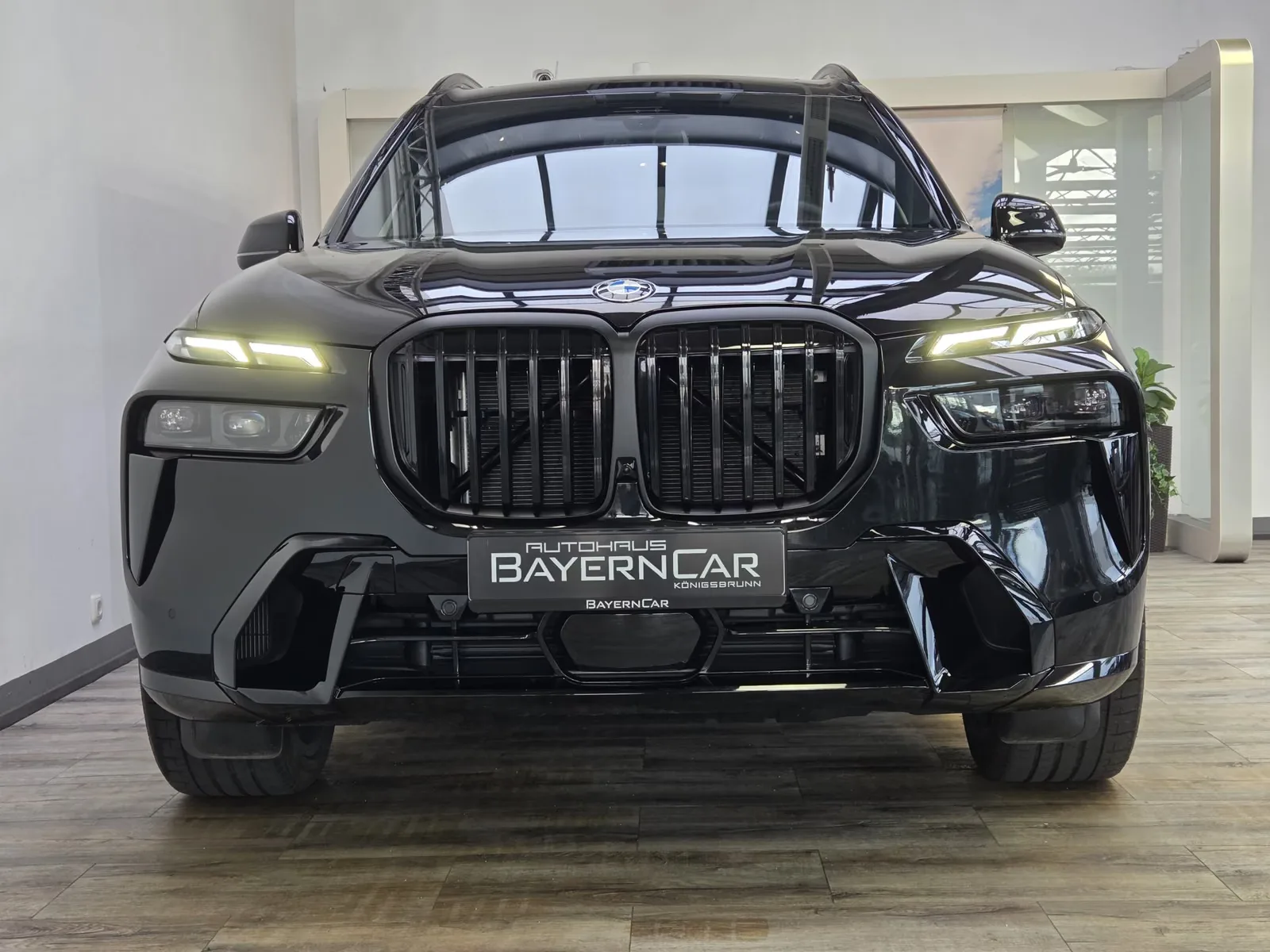 2026 BMW X7 xDrive40d M Sport Pro, 2/30