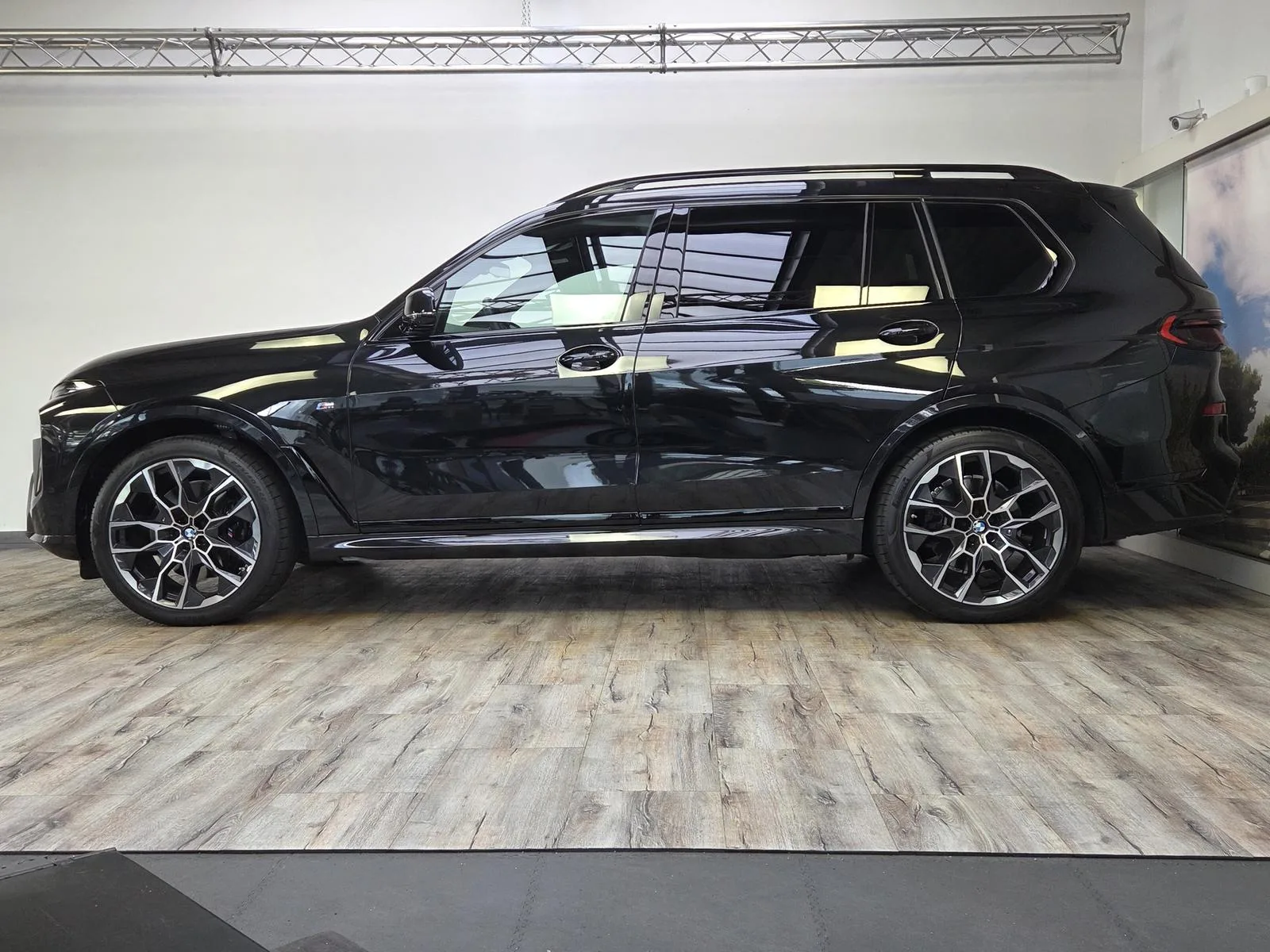 2026 BMW X7 xDrive40d M Sport Pro, 3/30